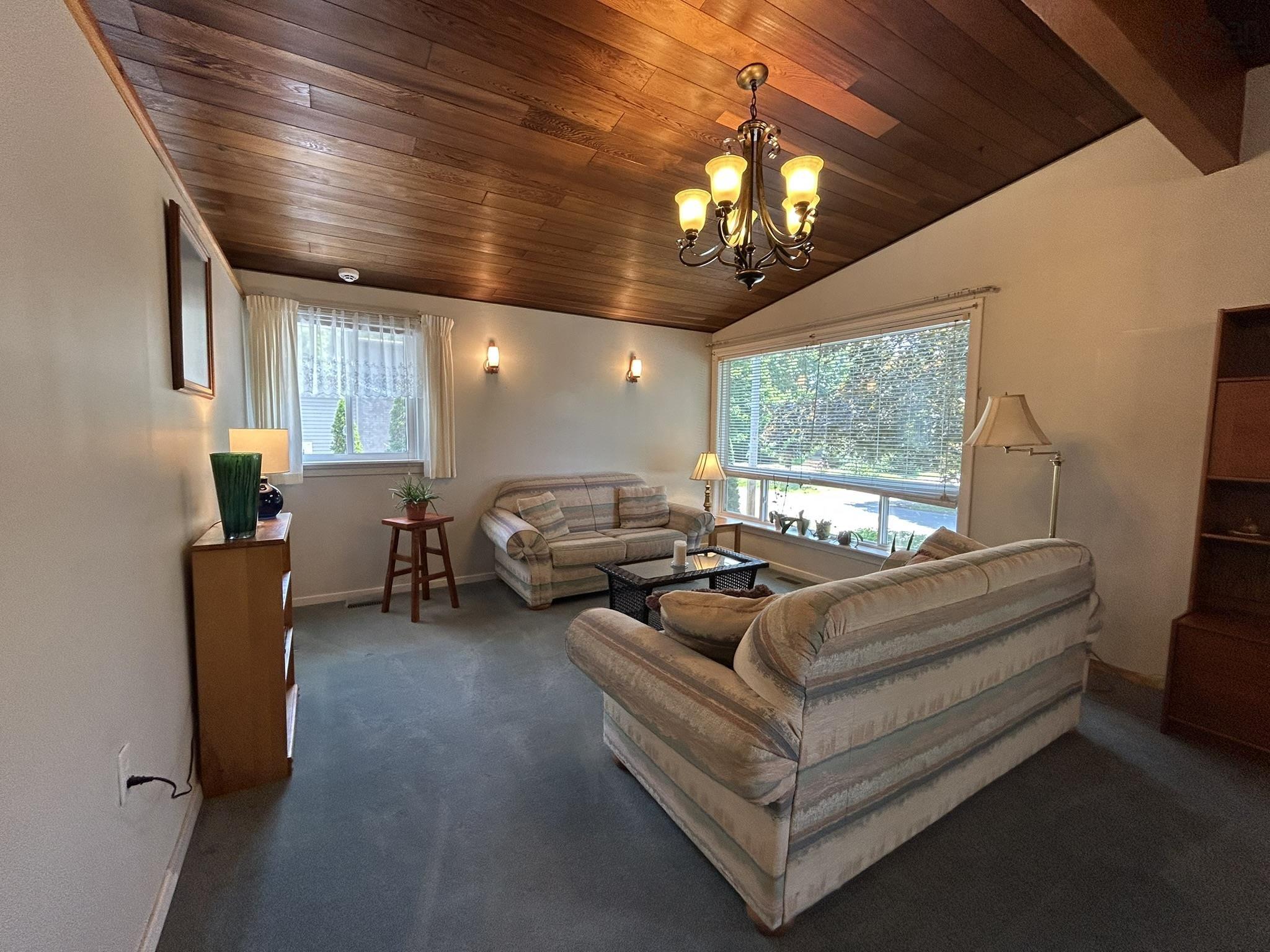 $395,000.00: 45 Redden Avenue, New Minas