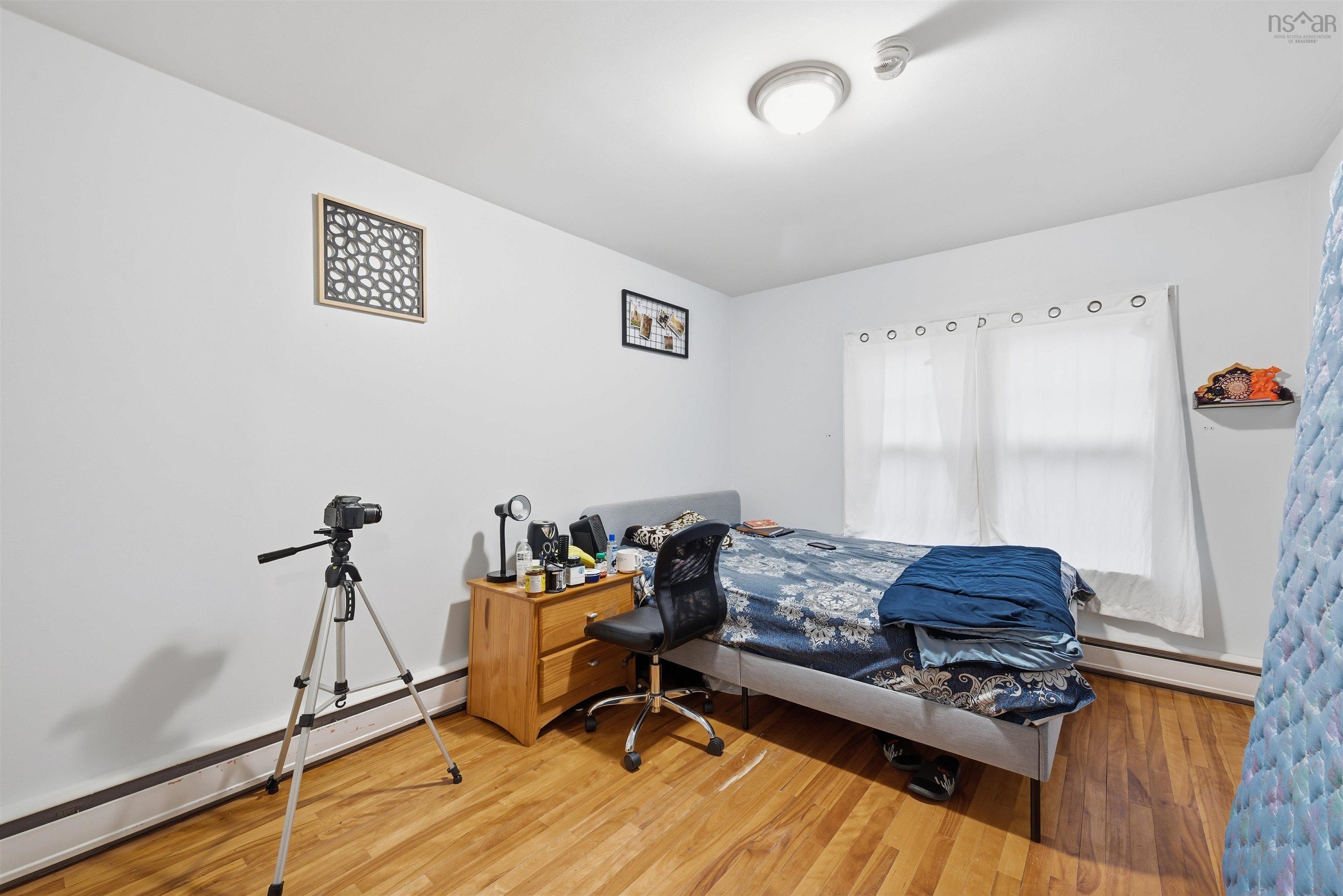 $999,900.00: 3176 Stanford Street, Halifax