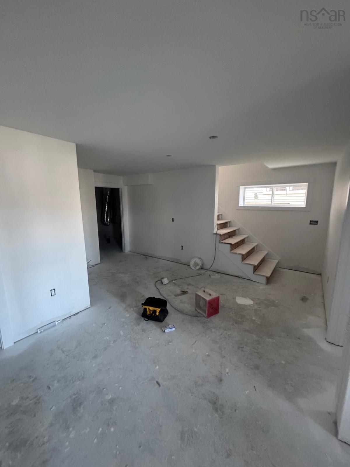 $684,900.00: 45 Simona Drive, Dartmouth