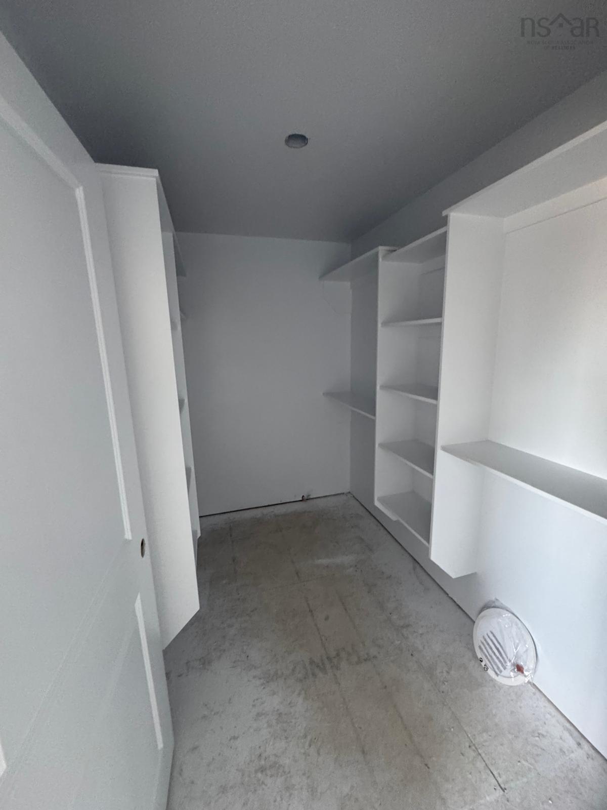 $684,900.00: 45 Simona Drive, Dartmouth