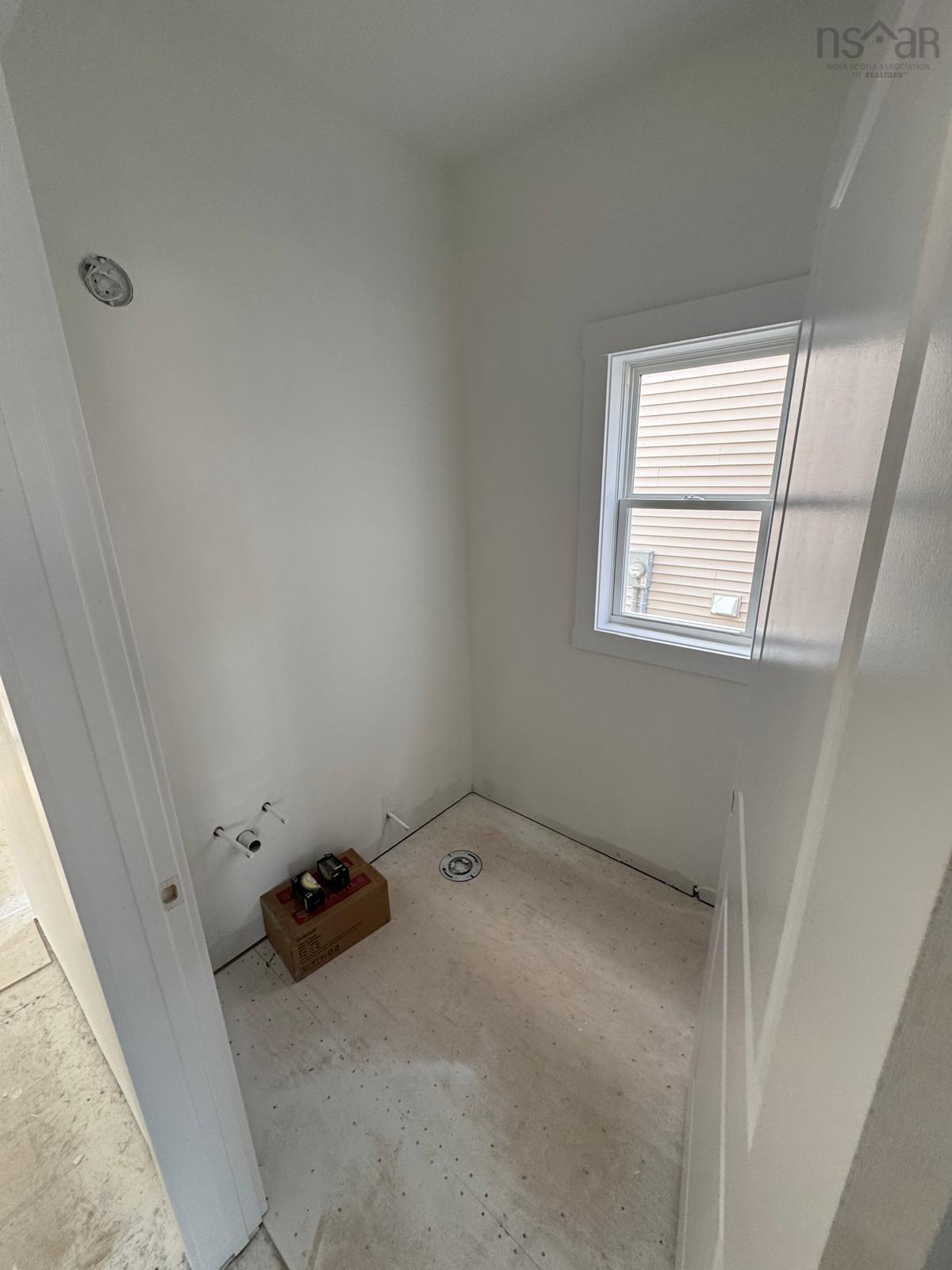 $684,900.00: 45 Simona Drive, Dartmouth