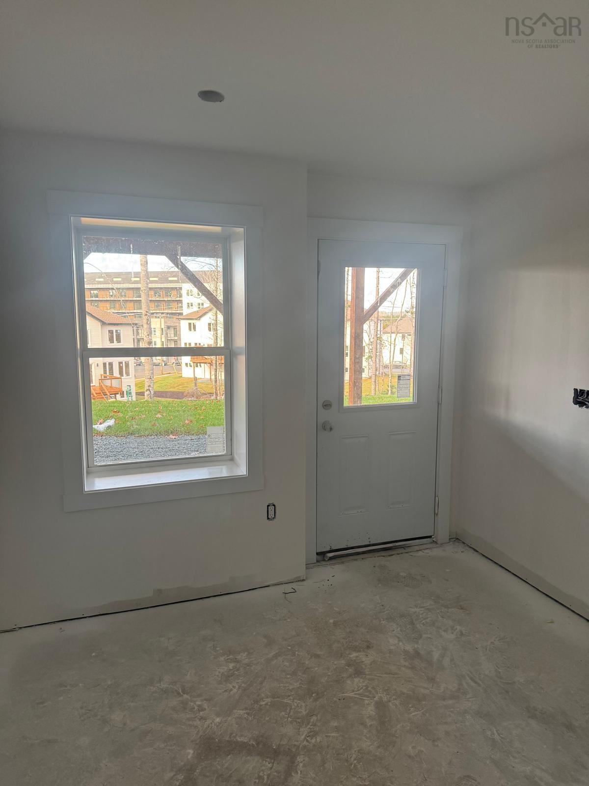 $684,900.00: 45 Simona Drive, Dartmouth