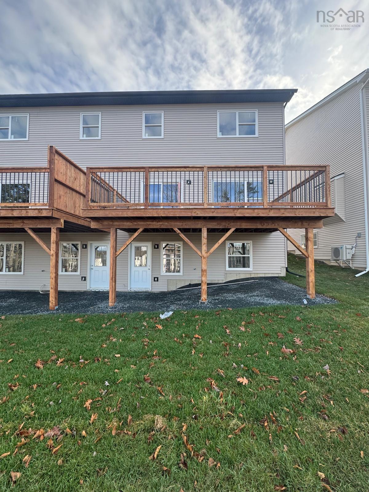 $684,900.00: 45 Simona Drive, Dartmouth