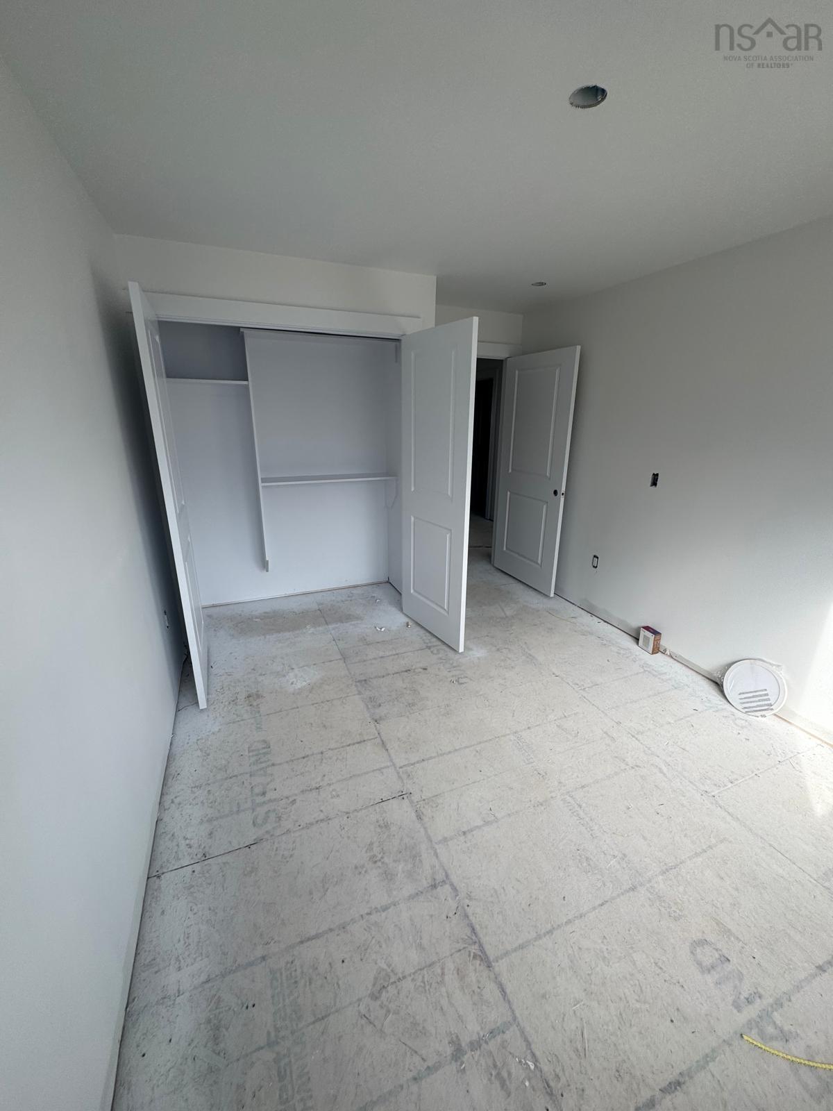 $684,900.00: 45 Simona Drive, Dartmouth