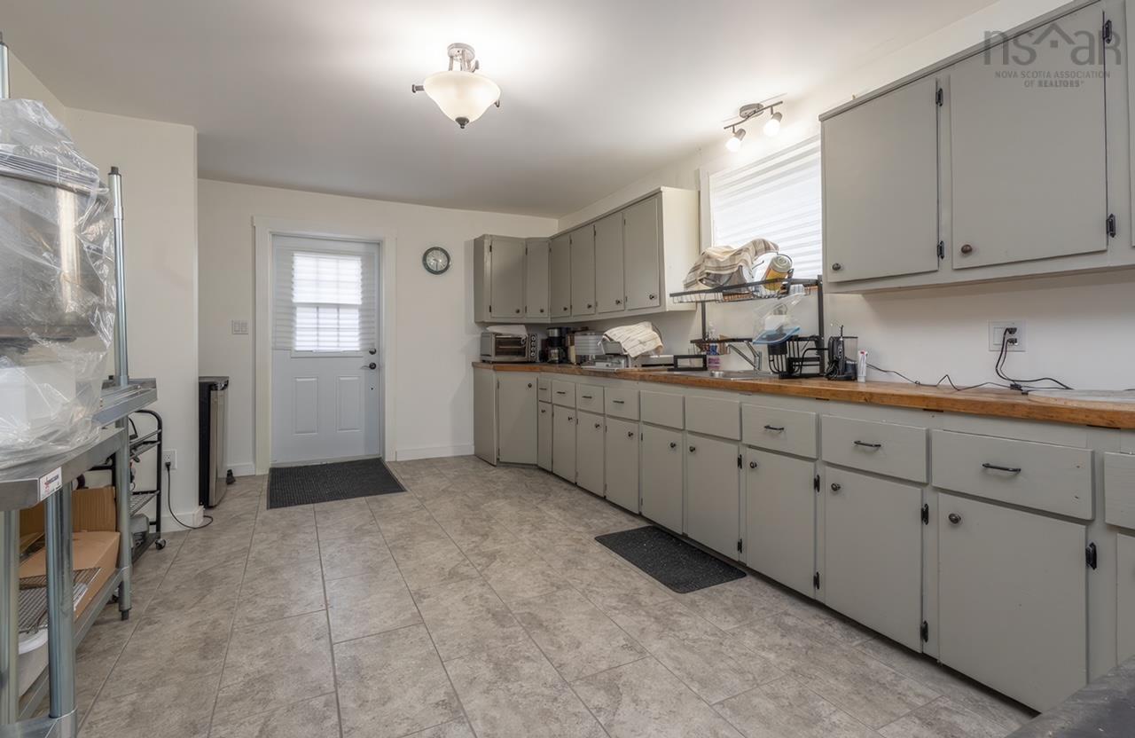 $379,900.00: 62 Lake Doucette Road, Lake Doucette