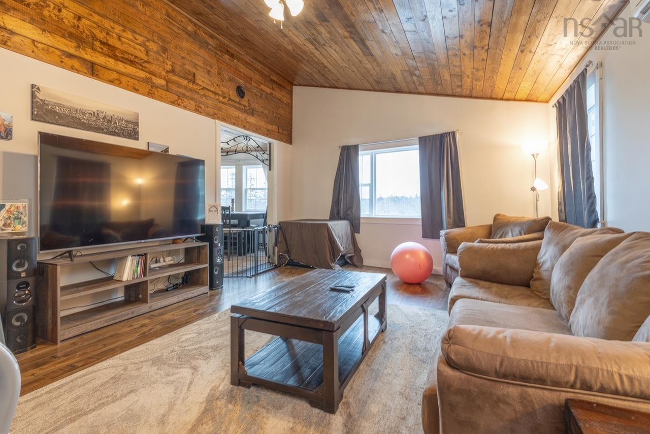 $379,900.00: 62 Lake Doucette Road, Lake Doucette