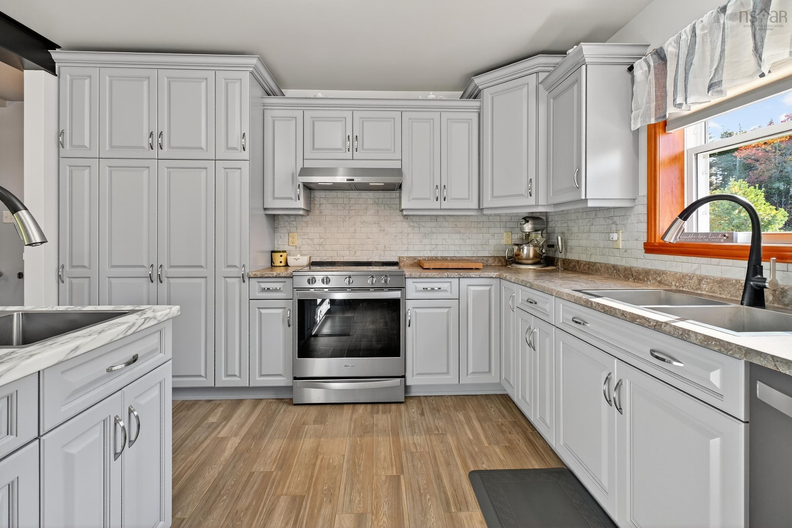 $640,000.00: 110 De Raymond Street, St. Peter