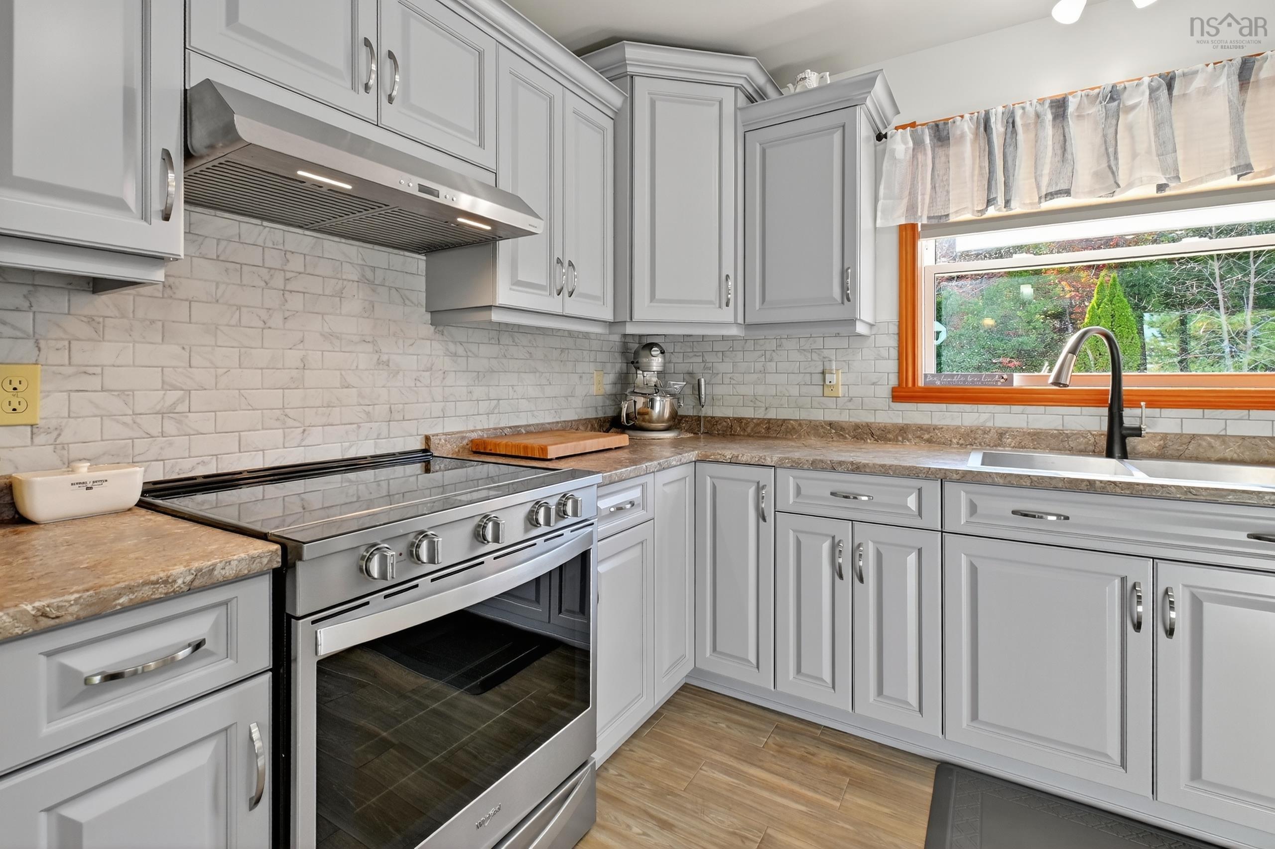 $640,000.00: 110 De Raymond Street, St. Peter