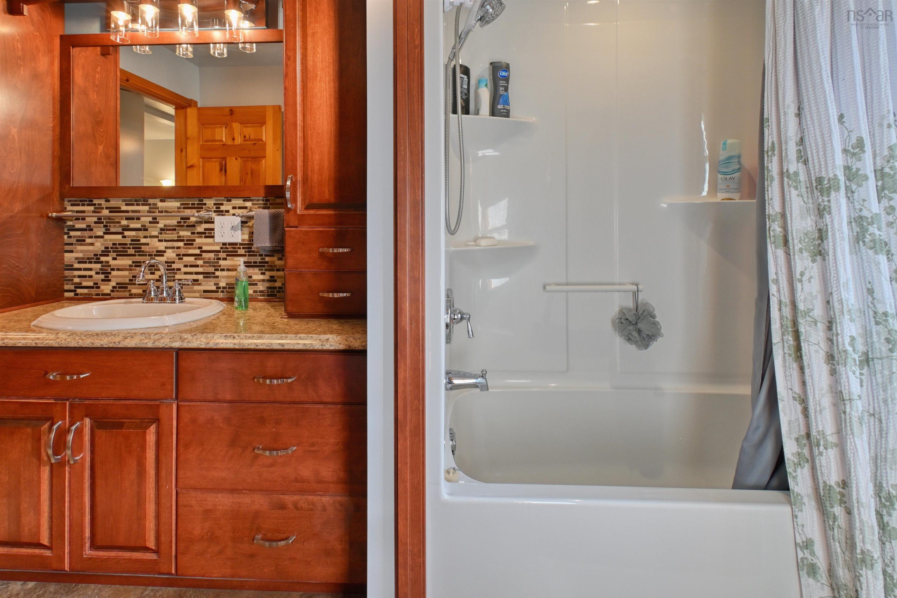 $640,000.00: 110 De Raymond Street, St. Peter