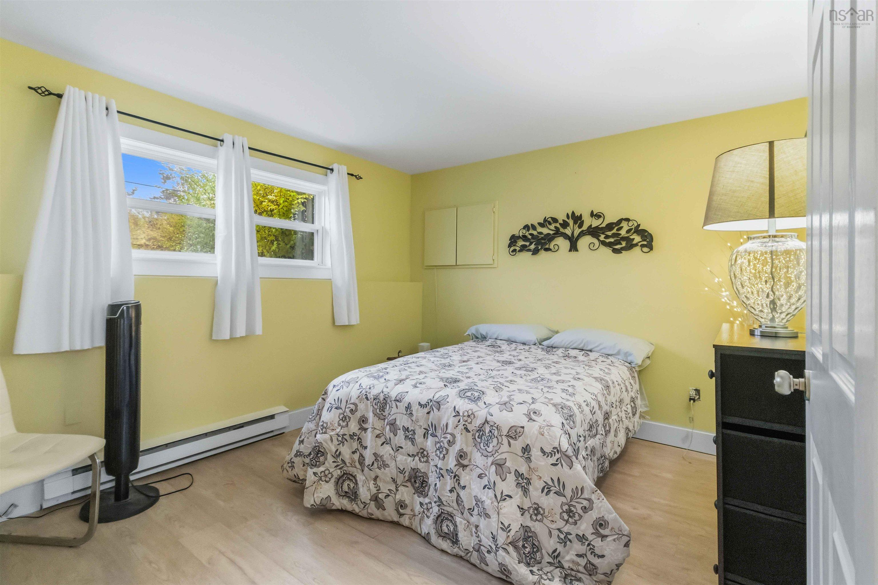 $409,900.00: 10 Thorncrest Court, Eastern Passage