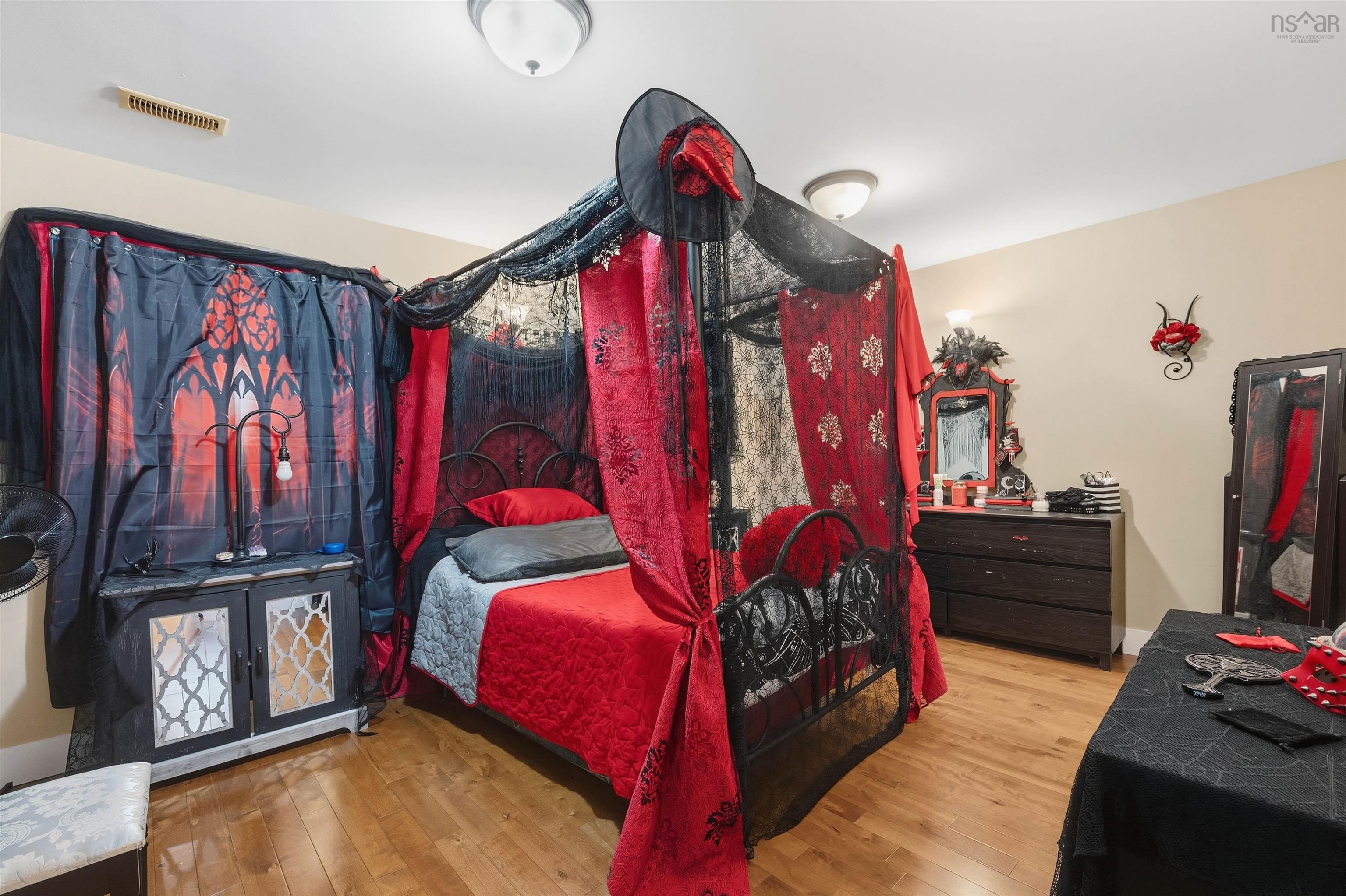 $710,500.00: 6737 Huron Street, Halifax Peninsula