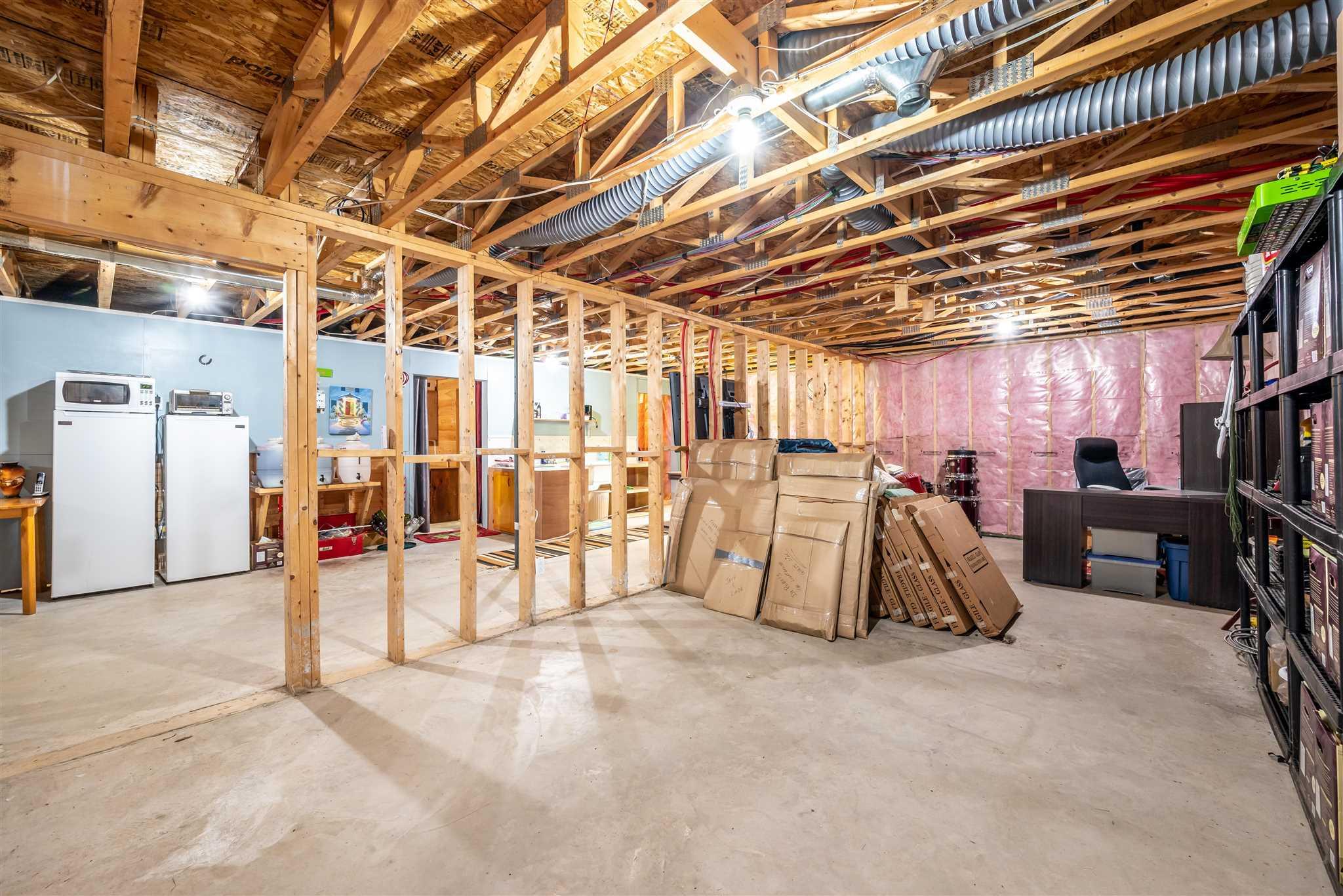 $1,100,000.00: 180-182 Casa Drive, Port Dufferin