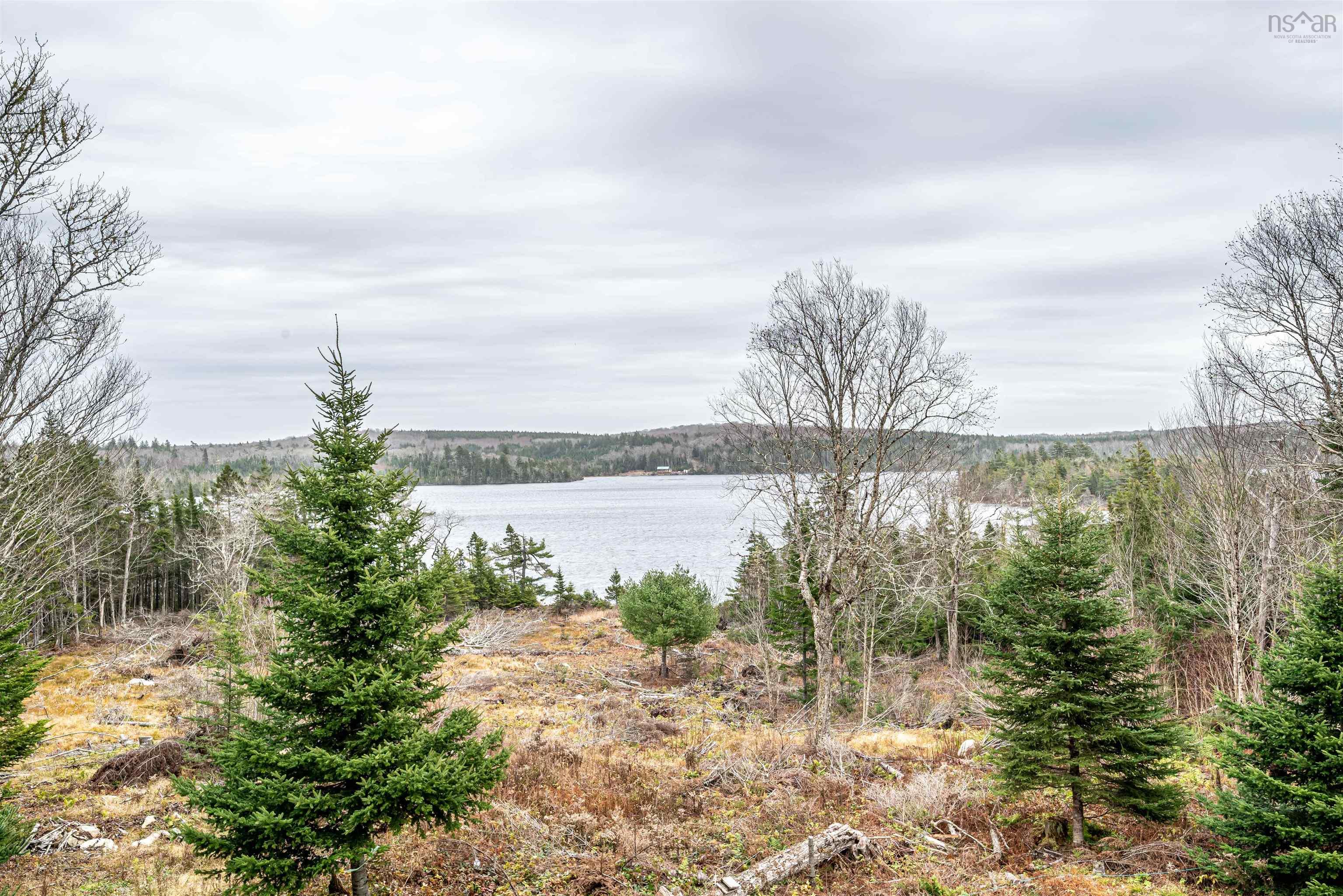 $1,100,000.00: 180-182 Casa Drive, Port Dufferin