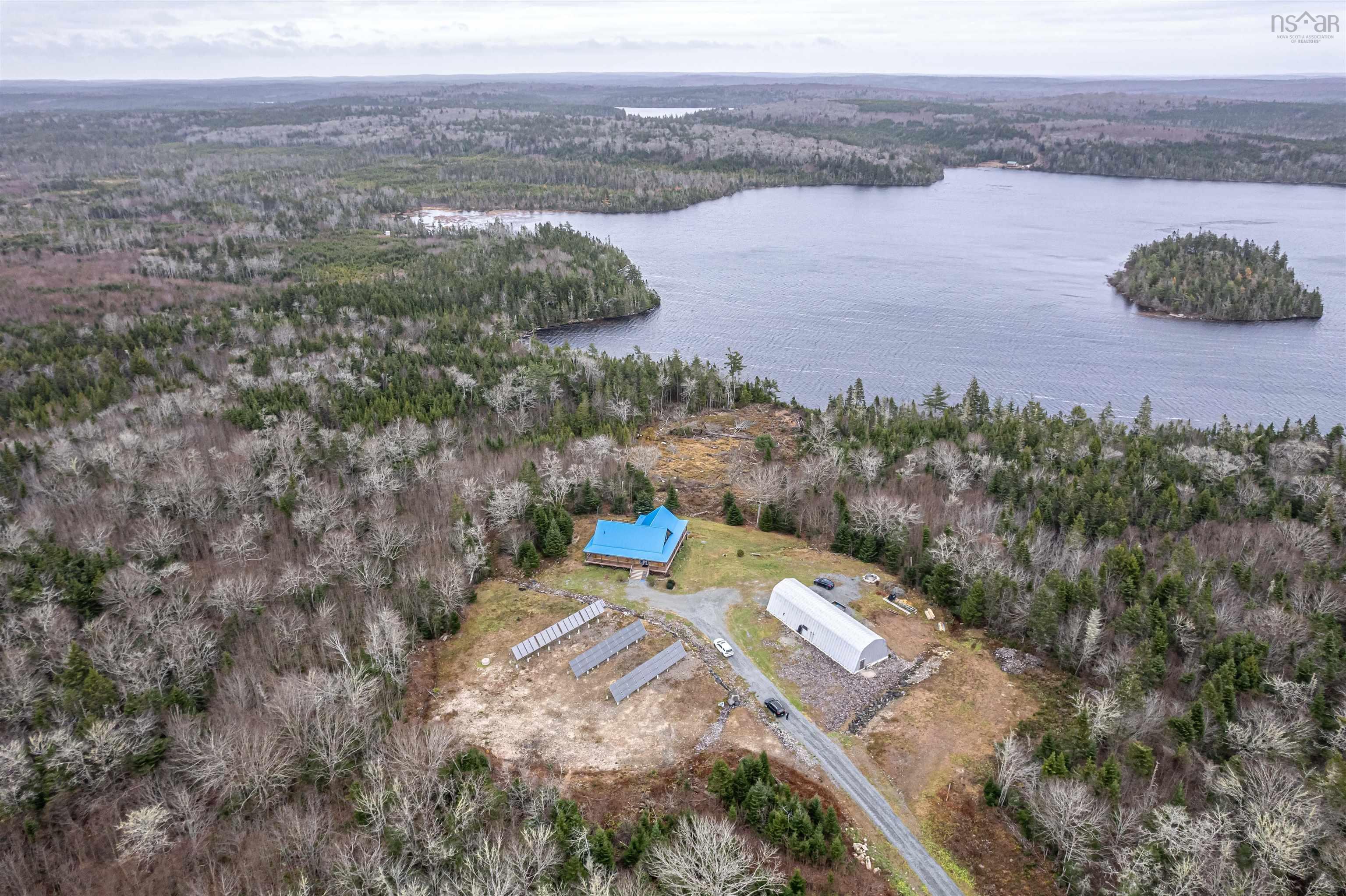 $1,100,000.00: 180-182 Casa Drive, Port Dufferin