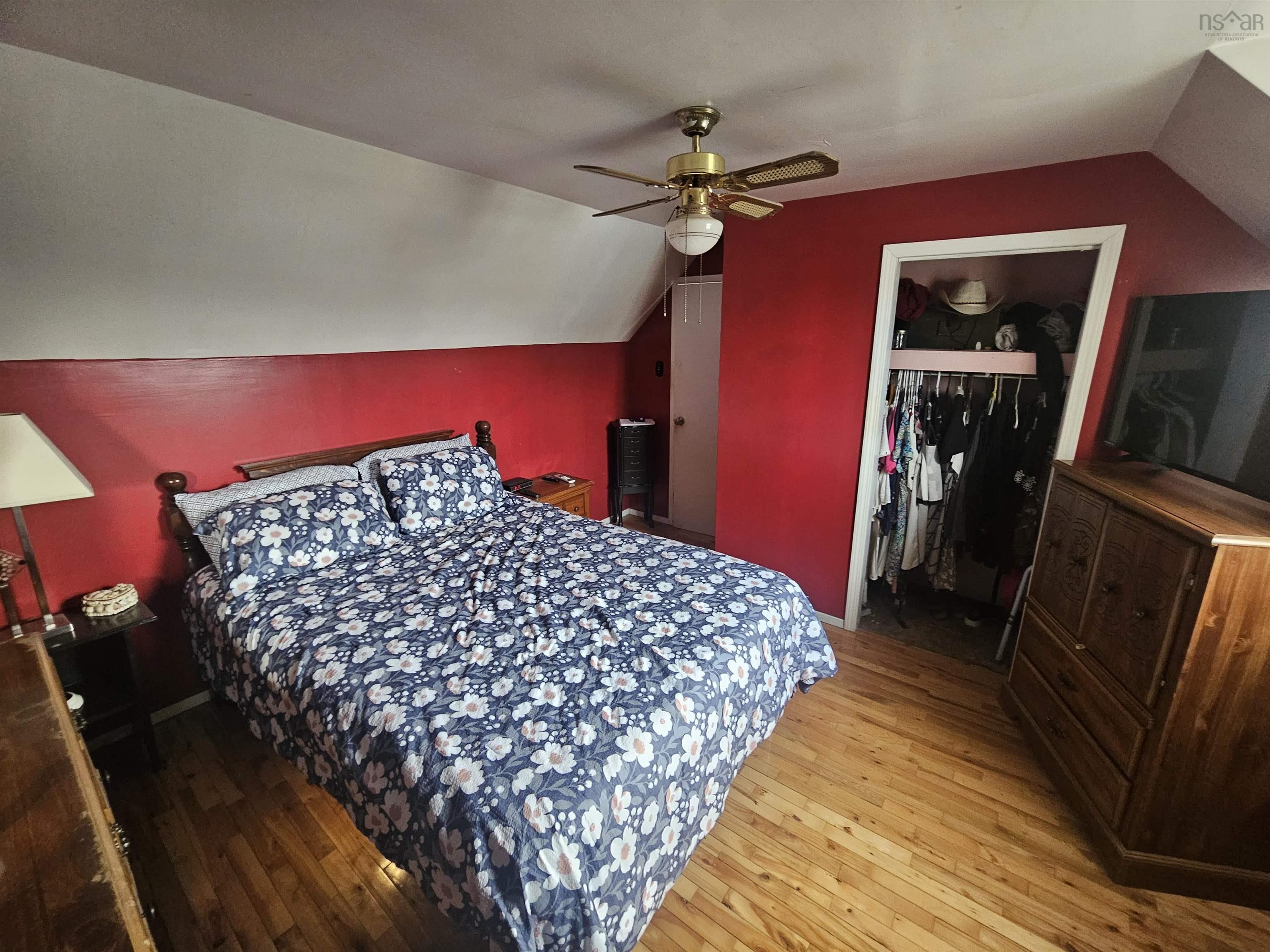 $339,000.00: 66 MacLeod Street, Sydney