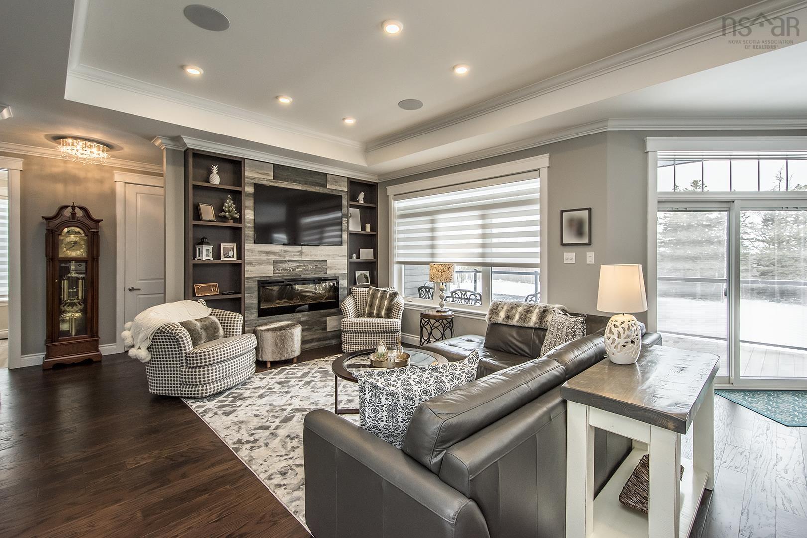 $979,900.00: 1157 Highway 366, Tyndal Road