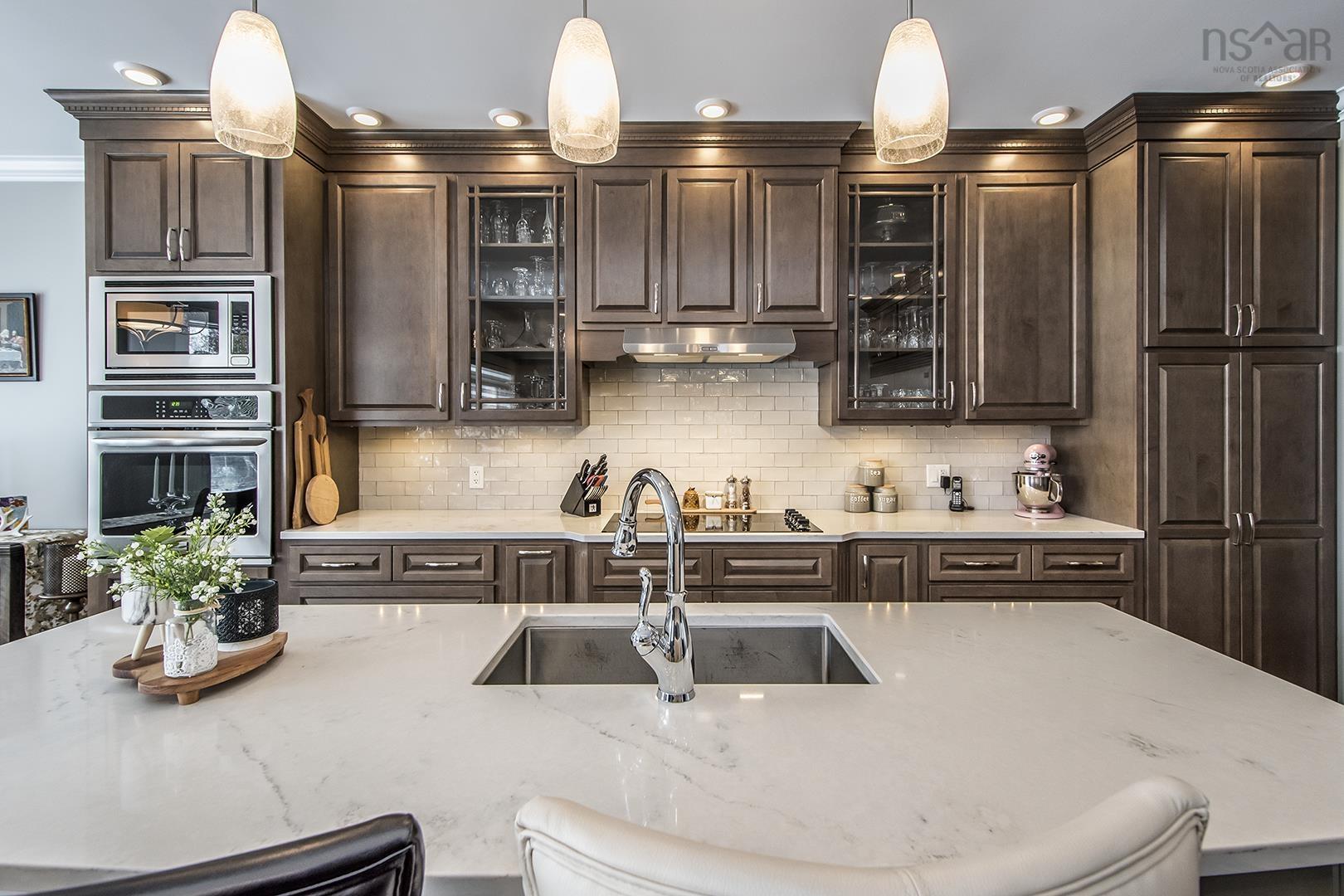 $979,900.00: 1157 Highway 366, Tyndal Road