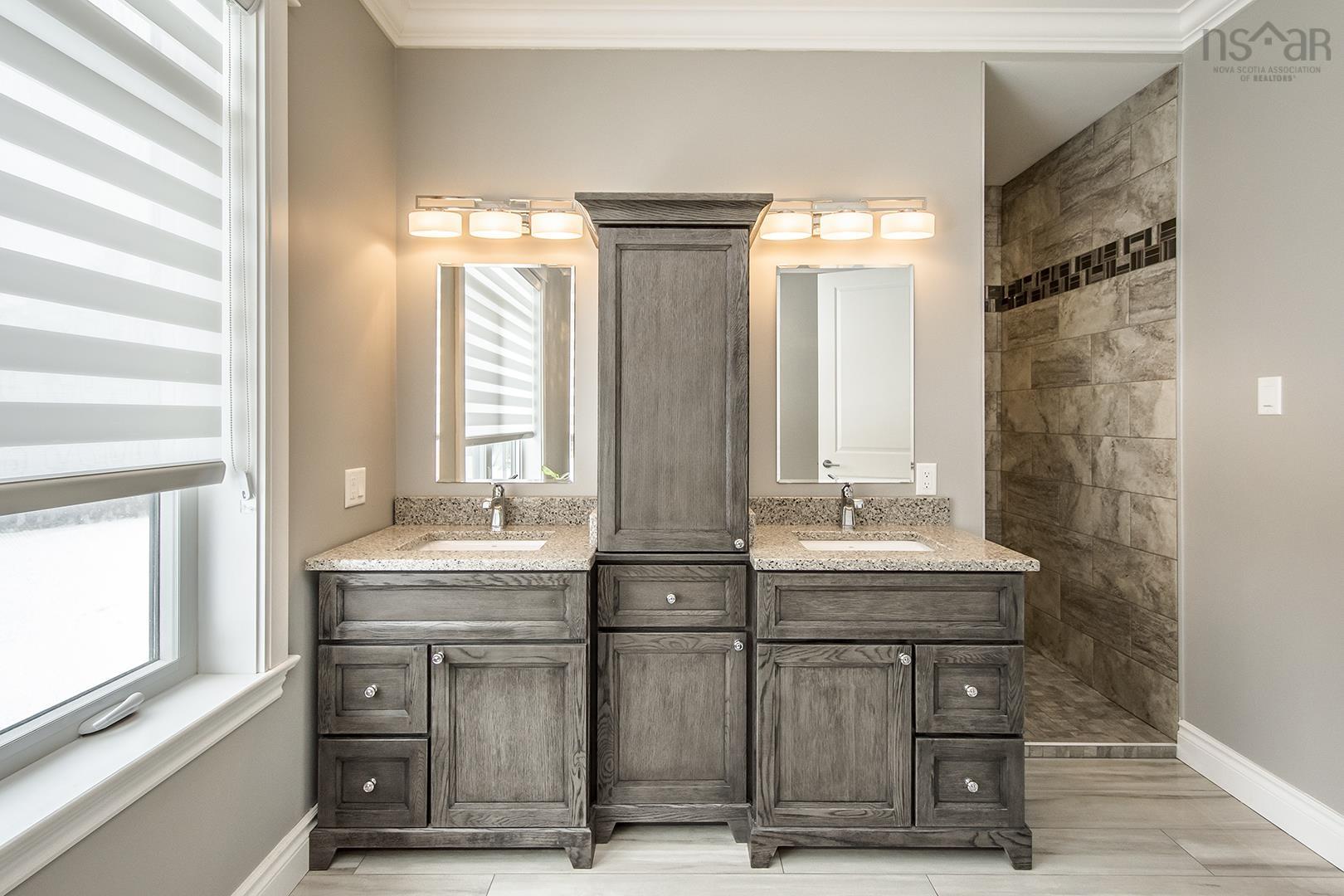 $979,900.00: 1157 Highway 366, Tyndal Road