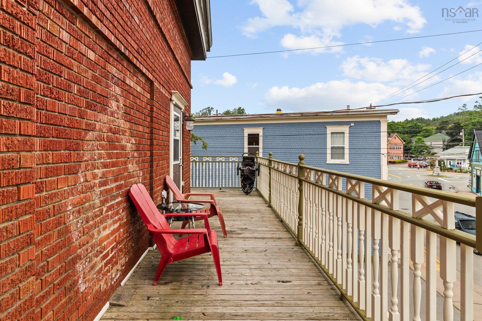 $699,900.00: 400A 534 Main Street, Mahone Bay