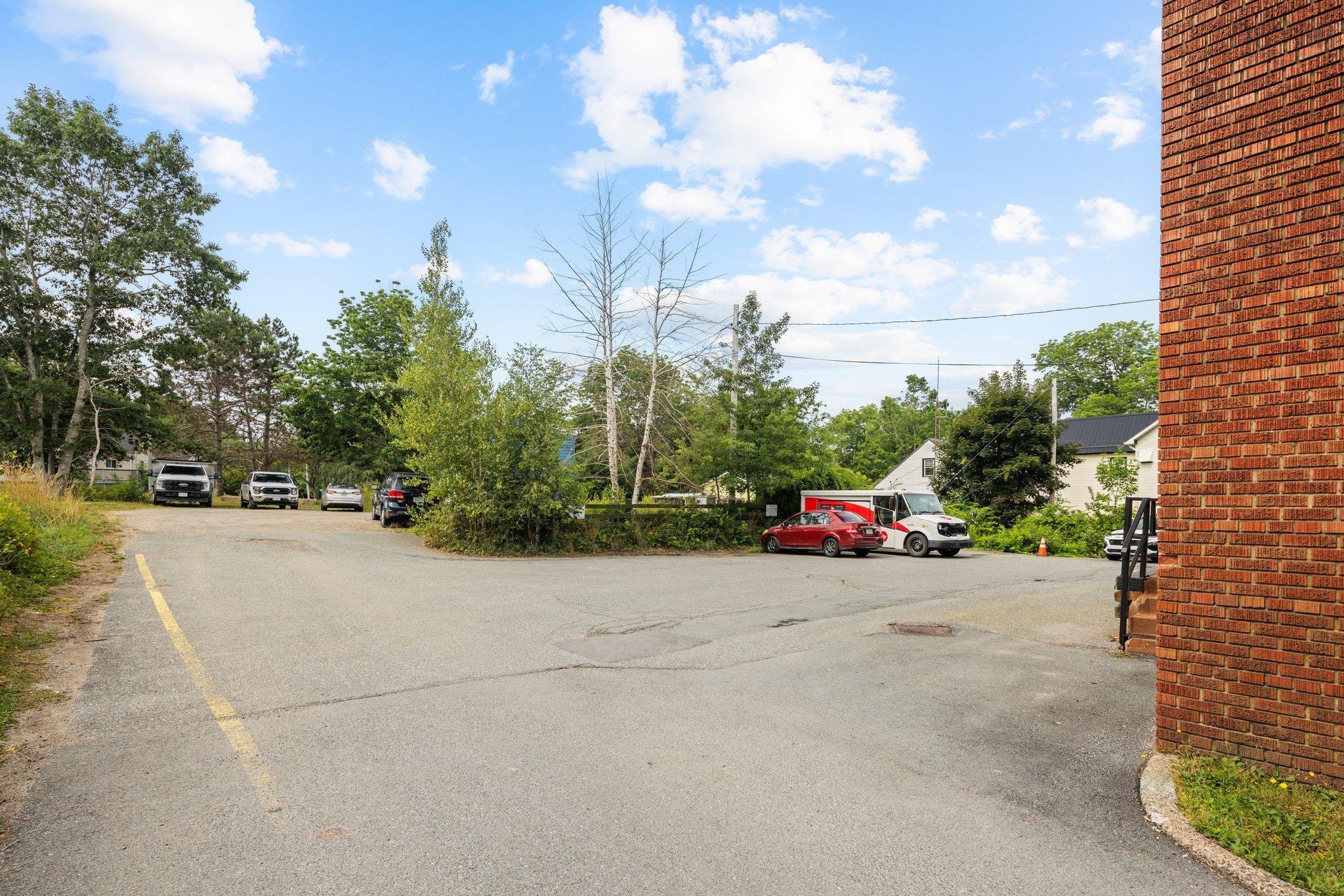 $699,900.00: 400A 534 Main Street, Mahone Bay