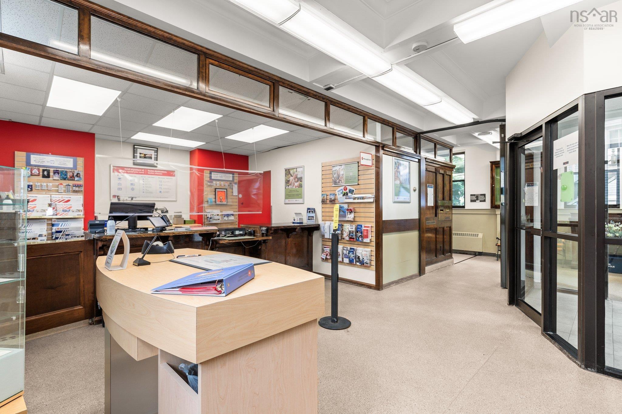 $699,900.00: 400A 534 Main Street, Mahone Bay