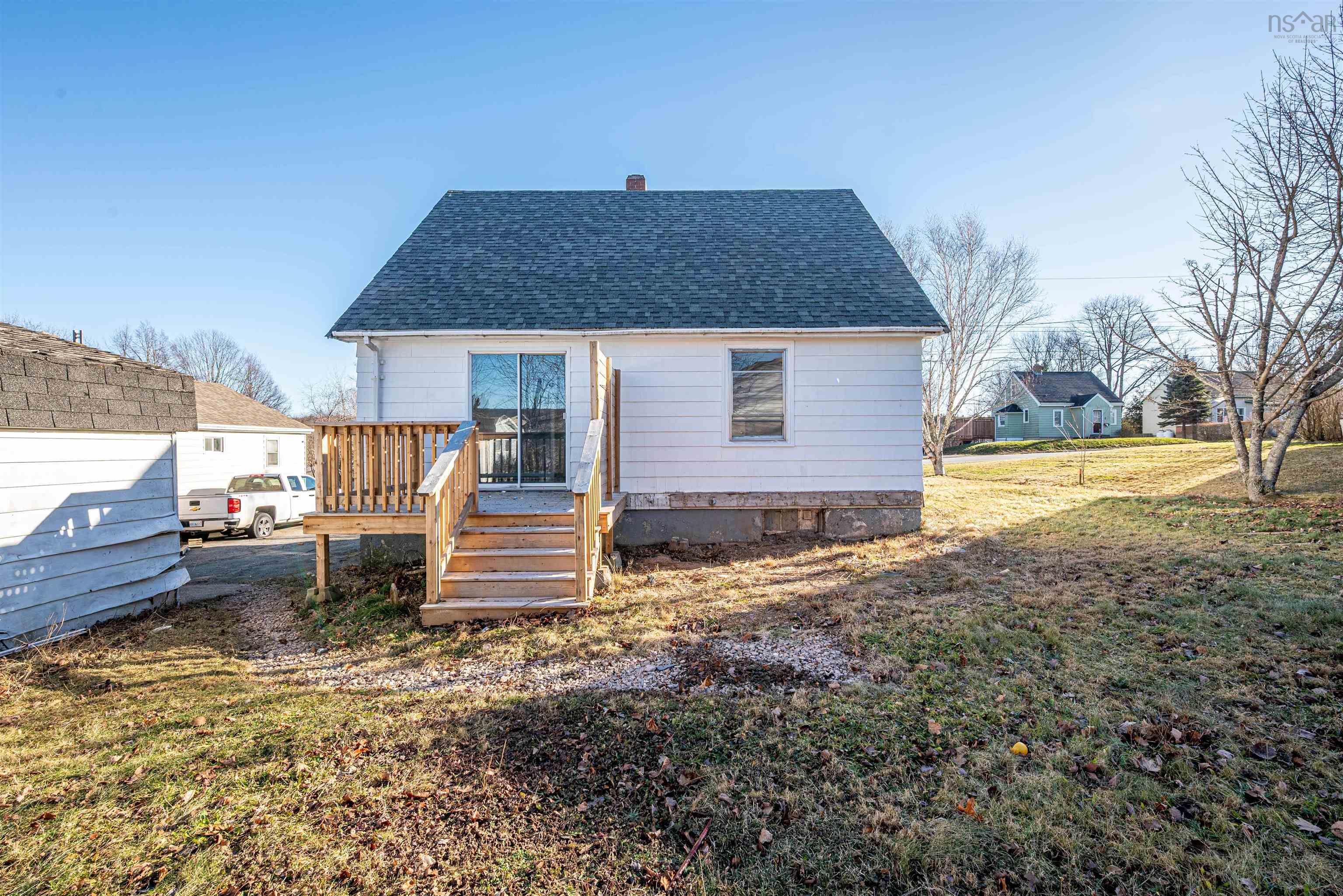 3 George Street, Bedford, NS (MLS 202529022)