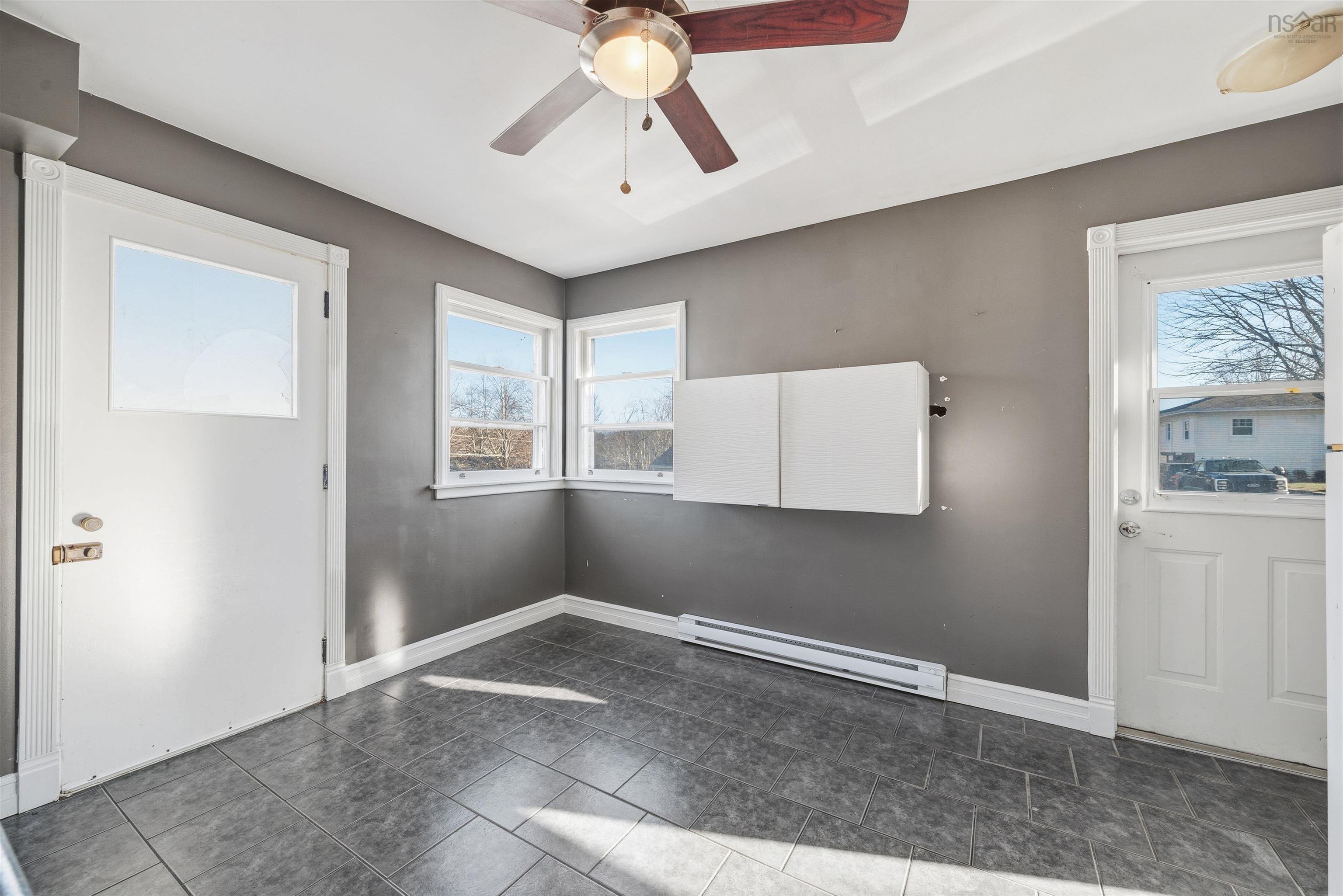 3 George Street, Bedford, NS (MLS 202529022)