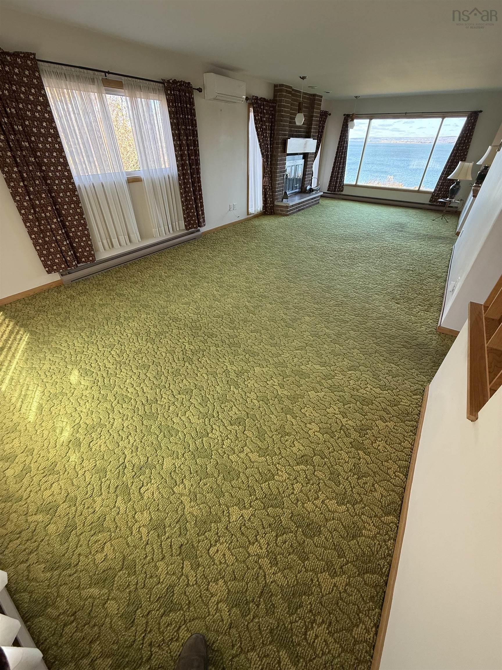 $599,000.00: 42 Montague Row, Digby