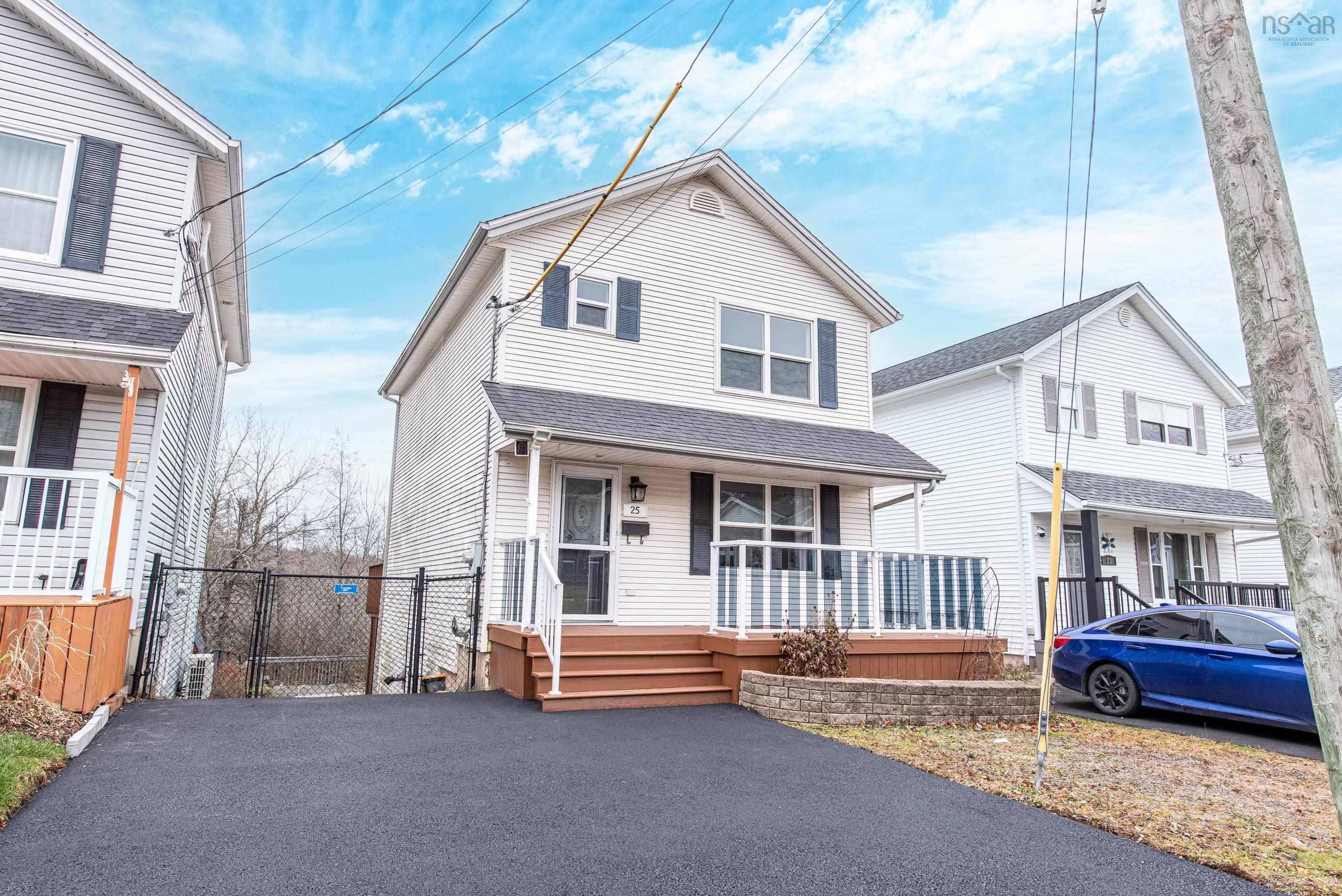 25 Taleen Drive, Lower Sackville, NS (MLS® 202529031)