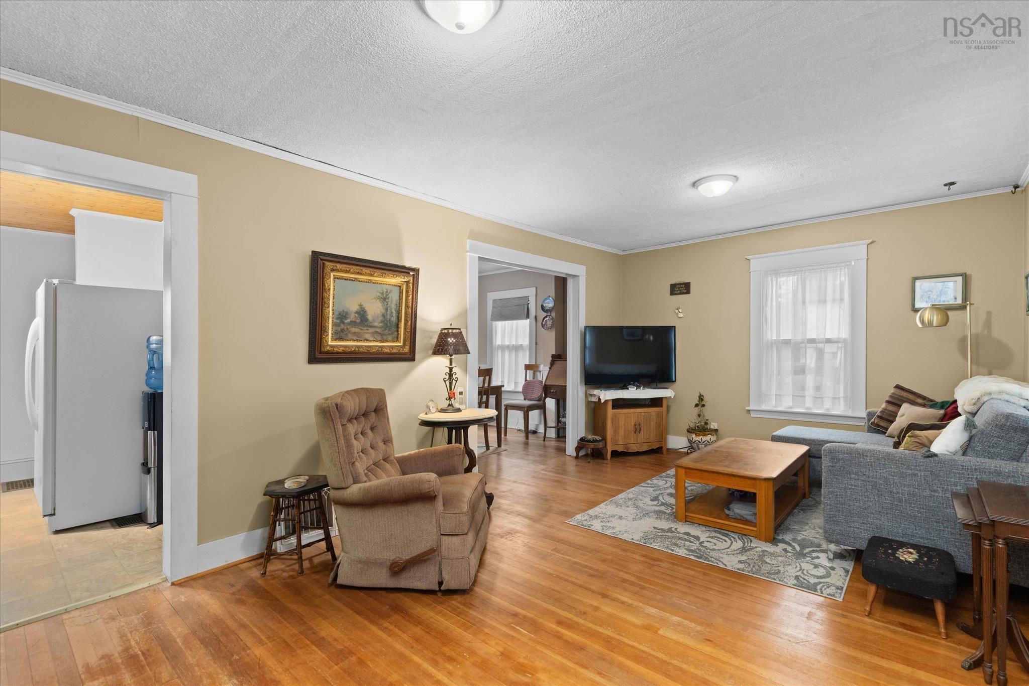 $229,900.00: 6 Ryers Lane, Shelburne