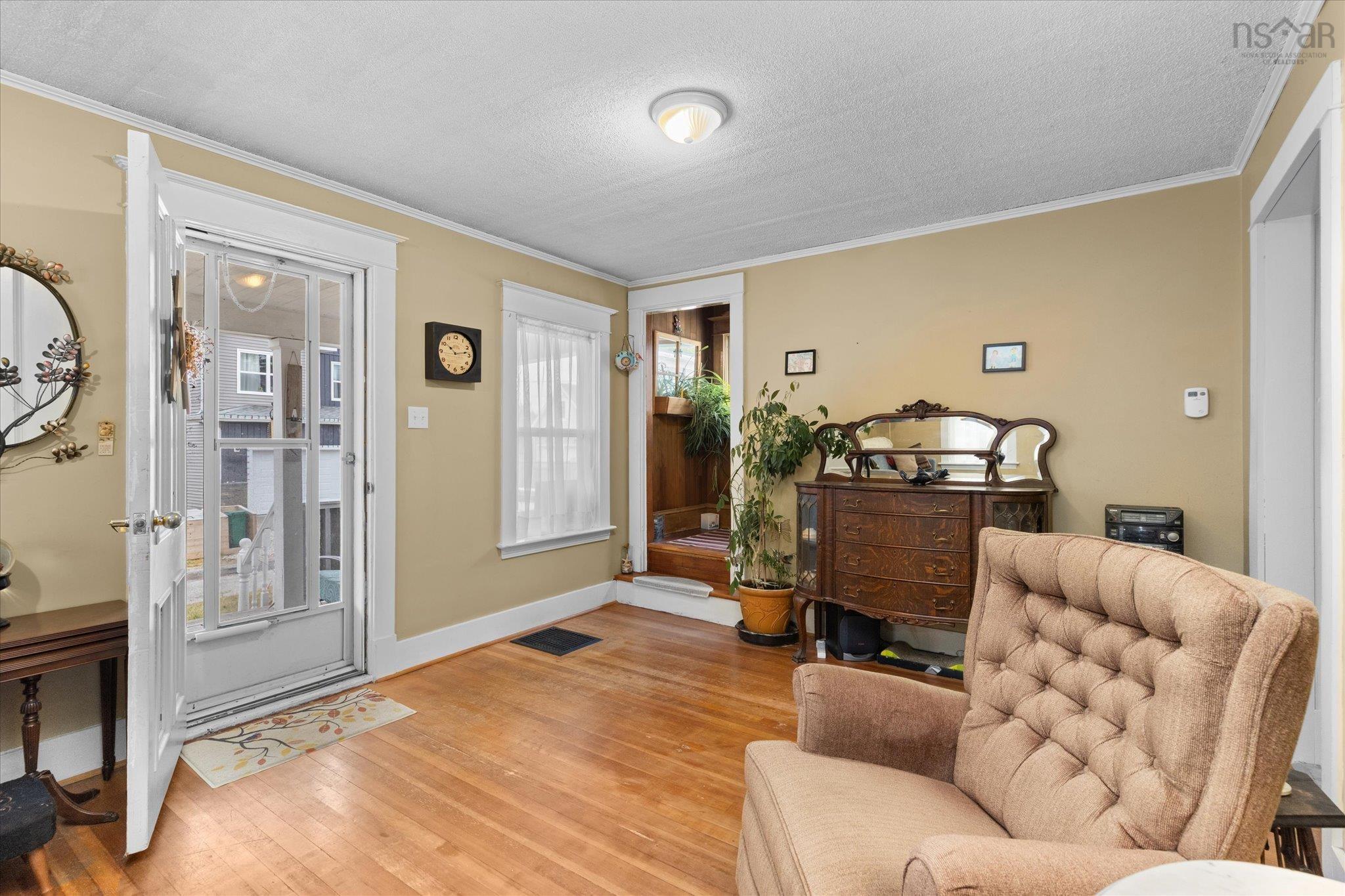 $229,900.00: 6 Ryers Lane, Shelburne