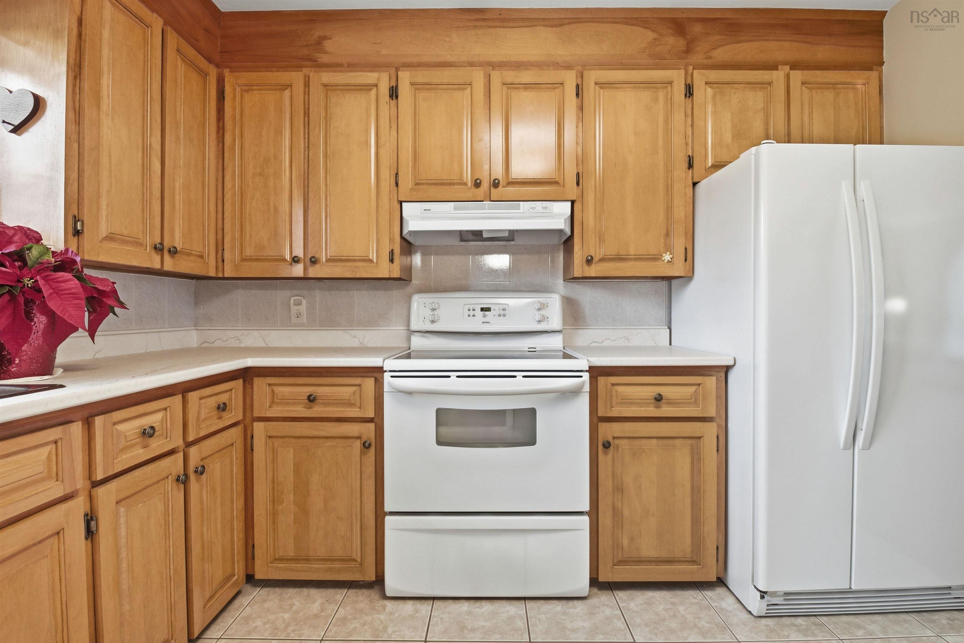 55 Oakmount Drive, Bedford, NS (MLS 202529033)