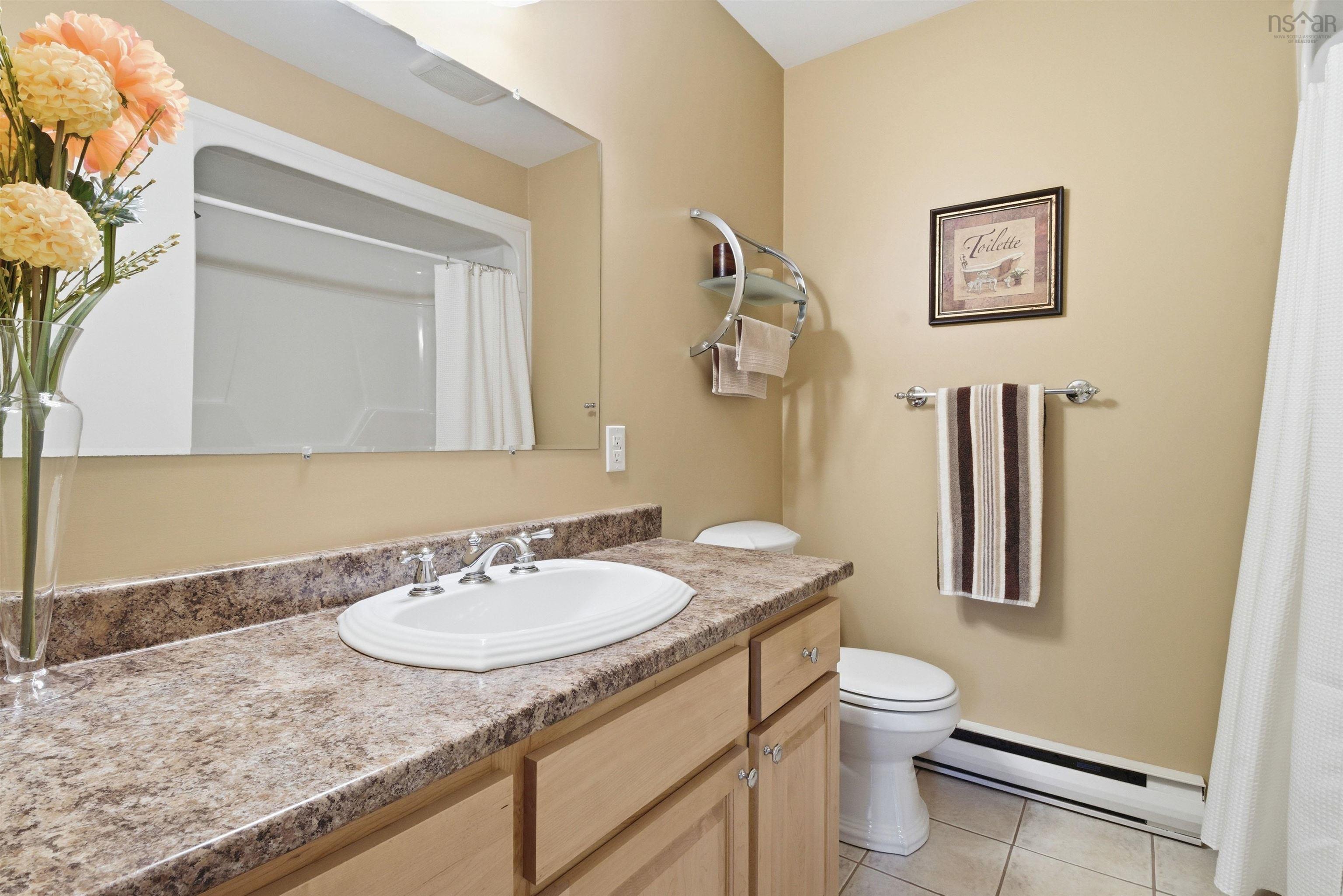 55 Oakmount Drive, Bedford, NS (MLS 202529033)