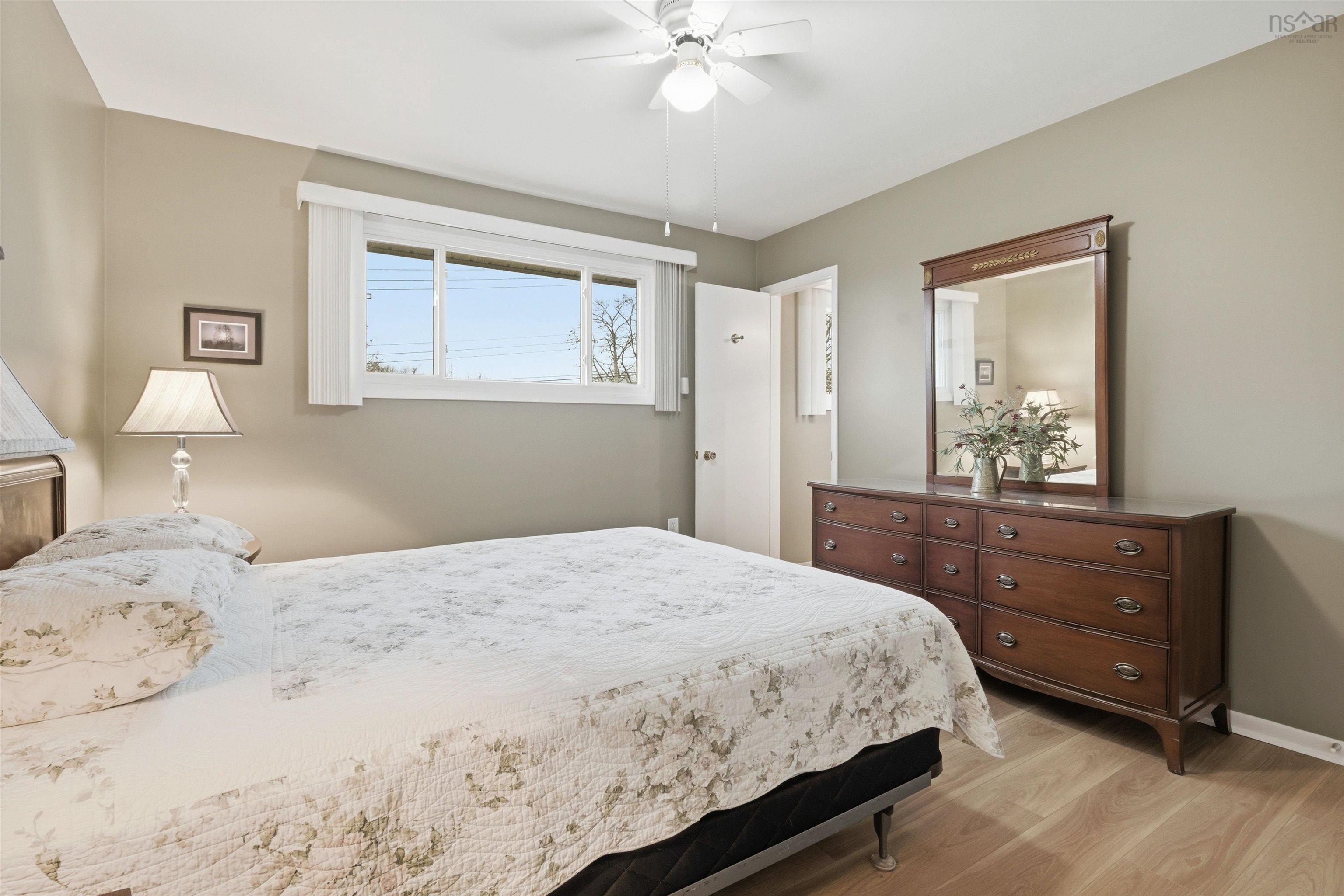 55 Oakmount Drive, Bedford, NS (MLS 202529033)