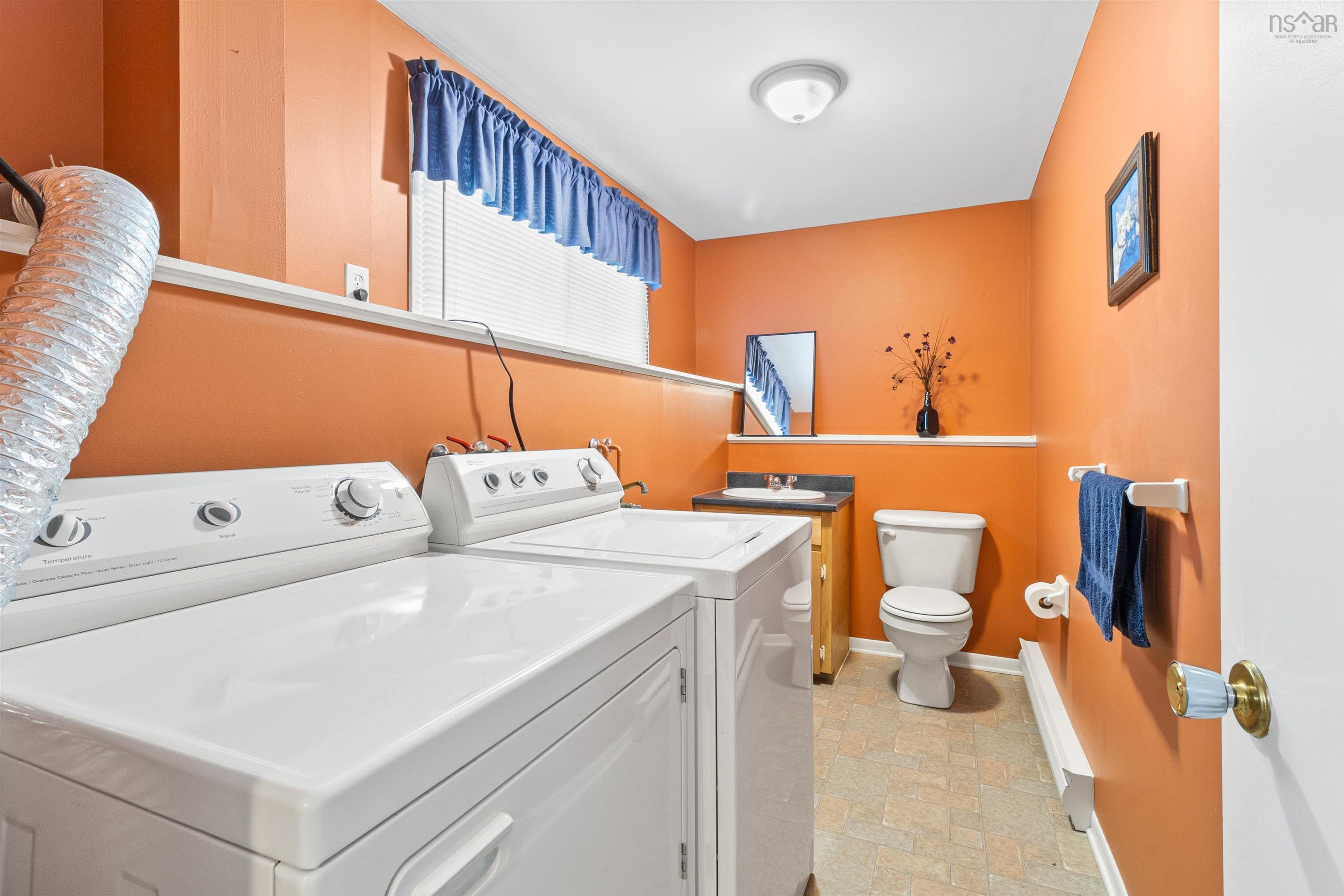 55 Oakmount Drive, Bedford, NS (MLS 202529033)