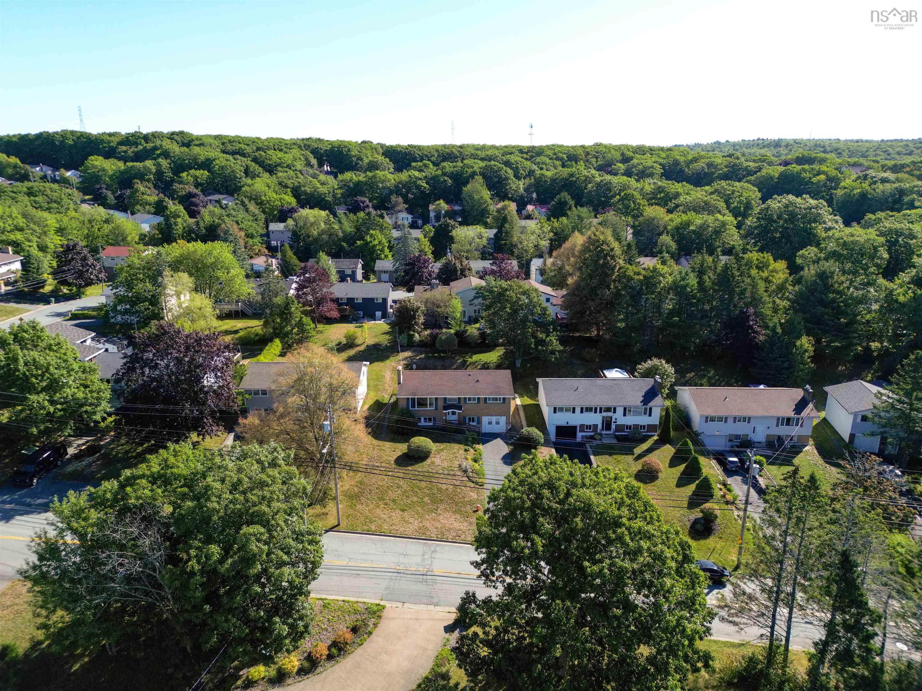 55 Oakmount Drive, Bedford, NS (MLS 202529033)