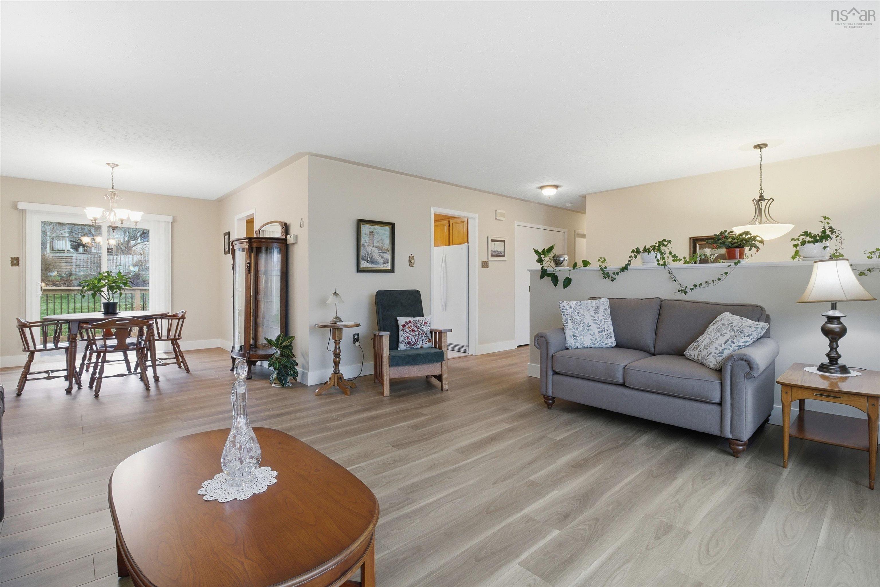 55 Oakmount Drive, Bedford, NS (MLS 202529033)