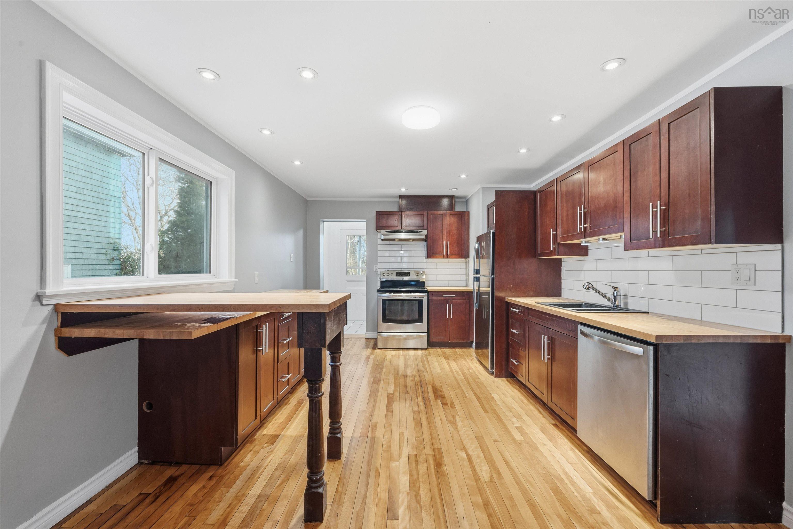 $799,900.00: 5240 Russell Street, Halifax