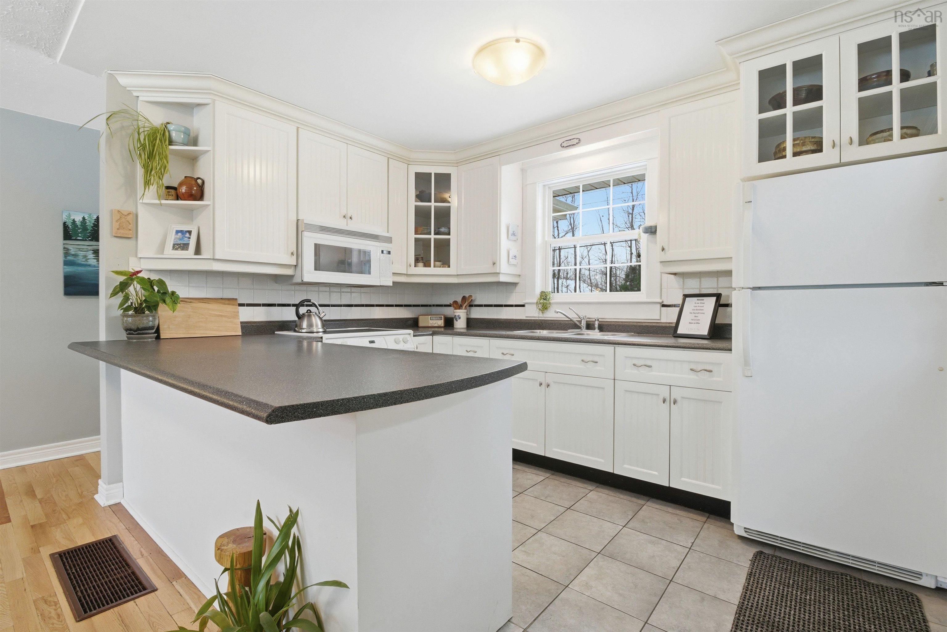 $399,000.00: 17 Tower View Road, Enfield