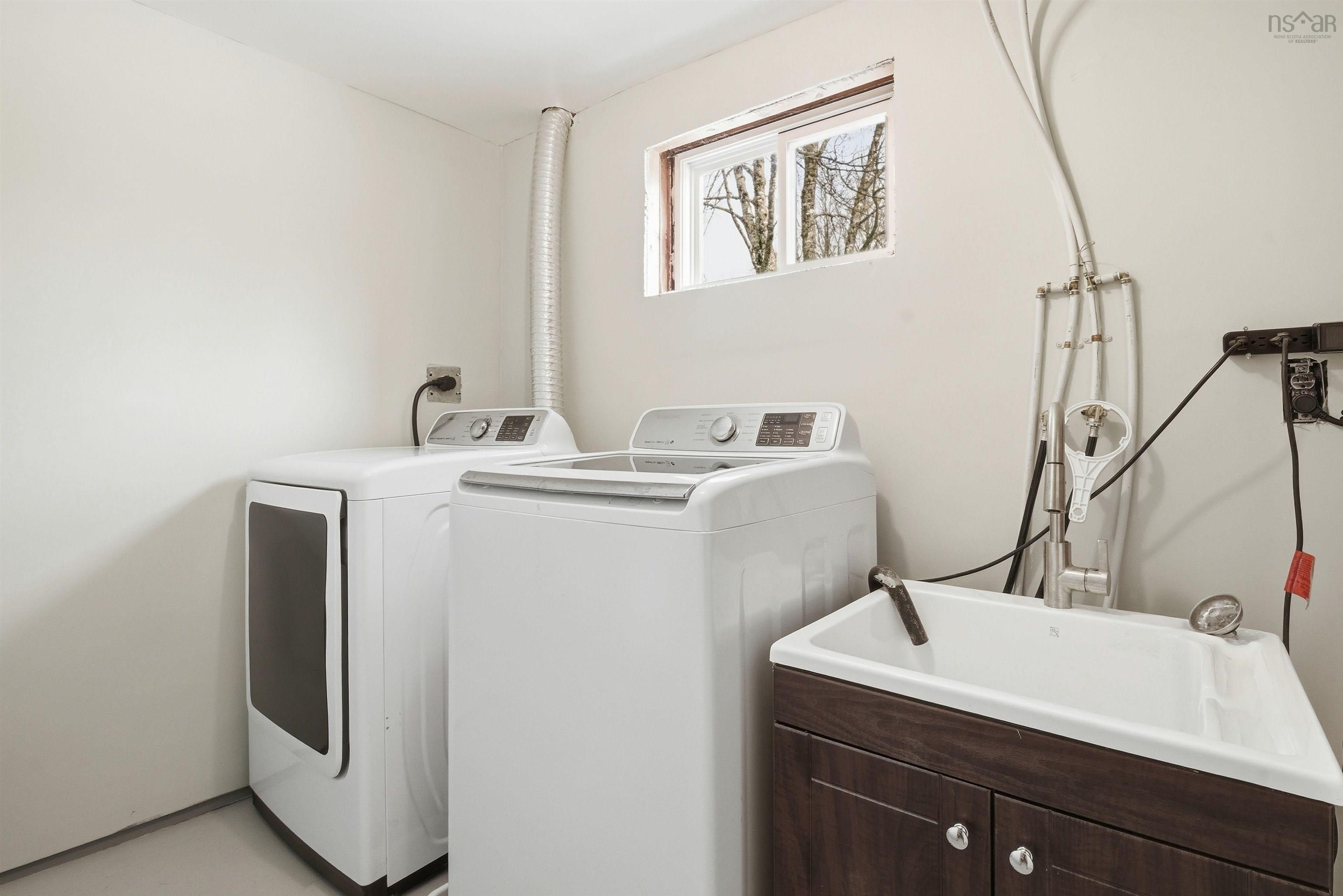 $399,000.00: 17 Tower View Road, Enfield