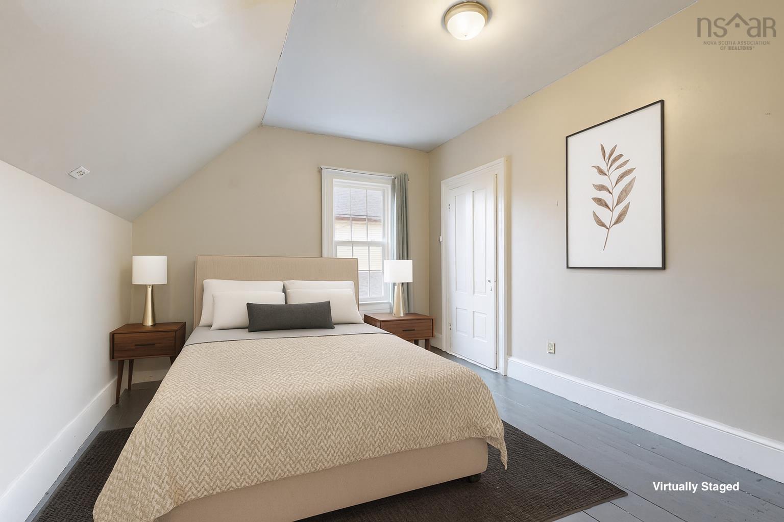 $299,000.00: 20 North Street, Lockeport