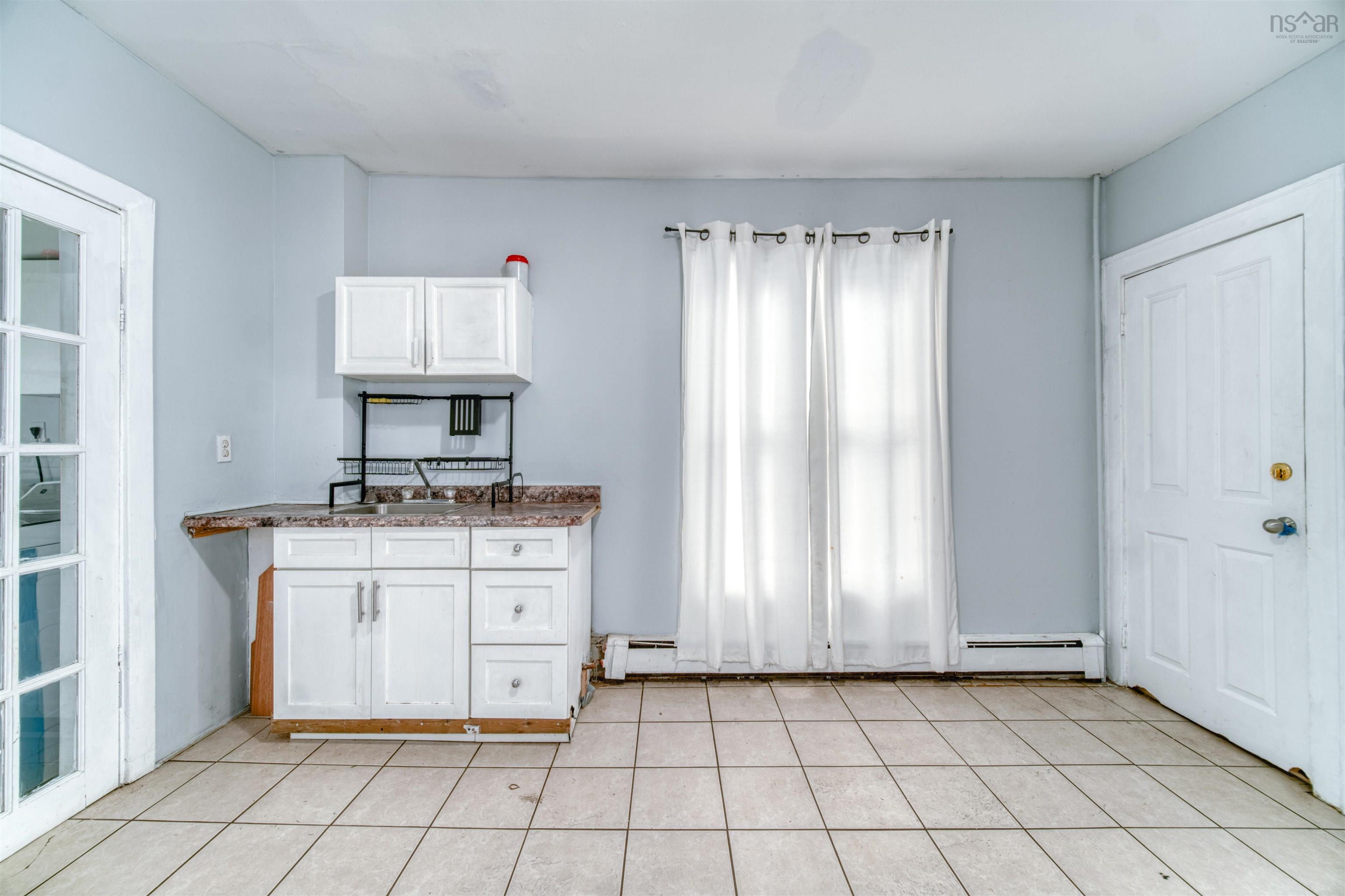 20-22 Coronet Avenue, Halifax, NS (MLS 202529044)