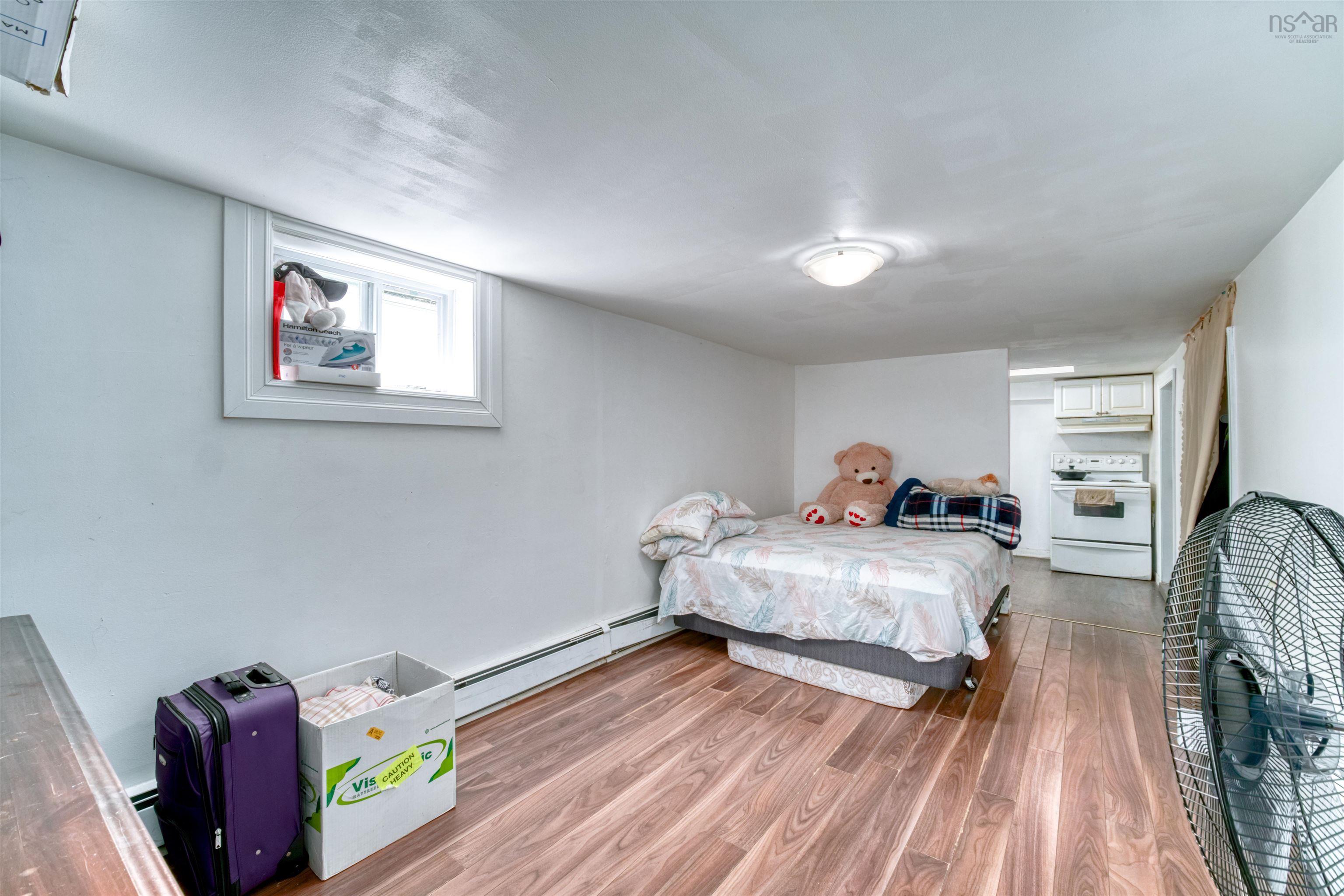 20-22 Coronet Avenue, Halifax, NS (MLS 202529044)