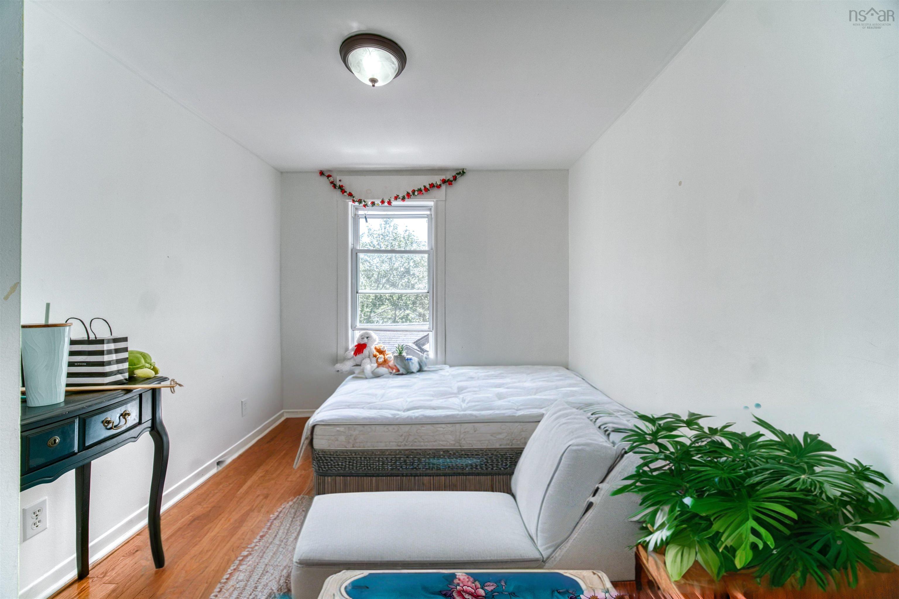 20-22 Coronet Avenue, Halifax, NS (MLS 202529044)