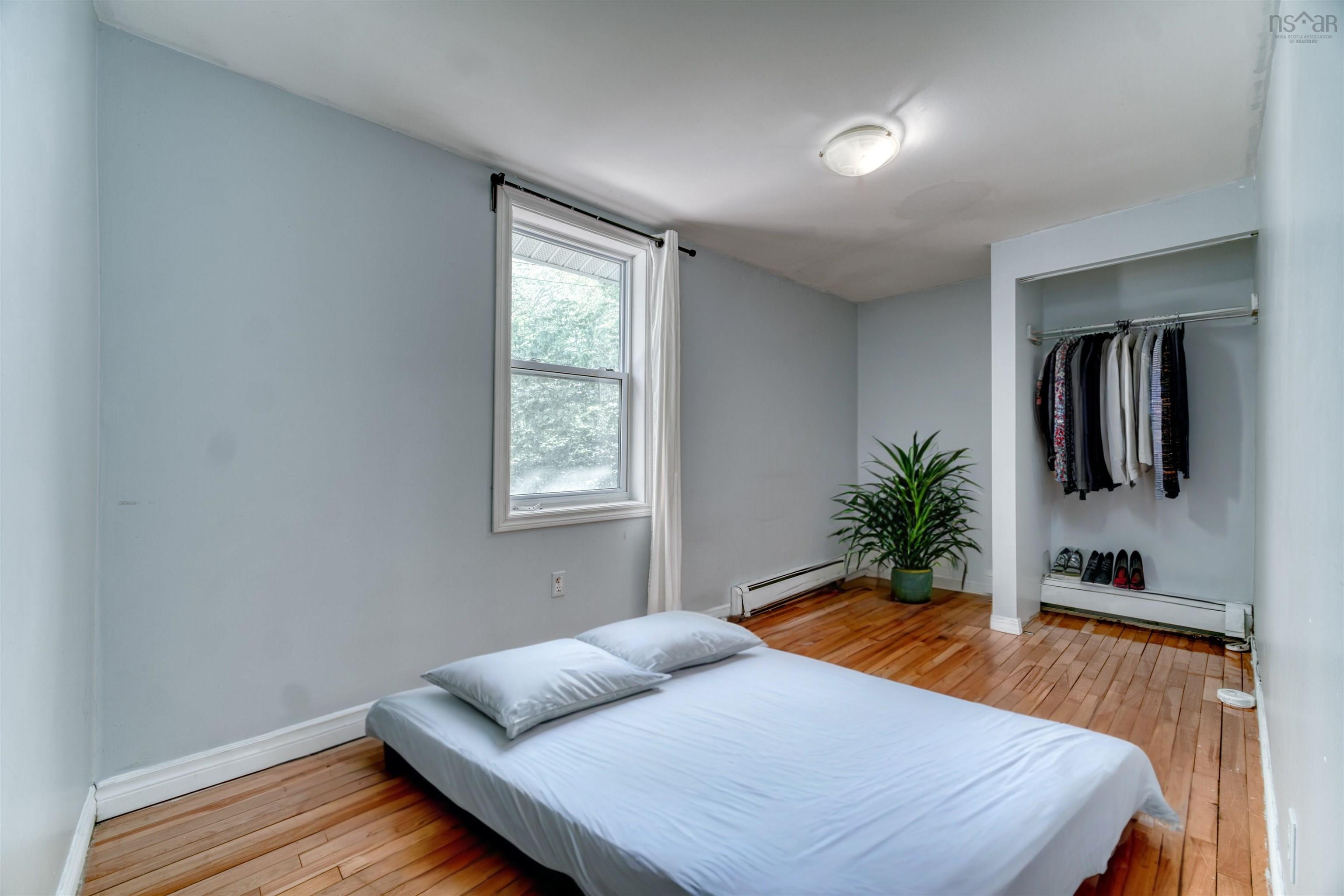 20-22 Coronet Avenue, Halifax, NS (MLS 202529044)