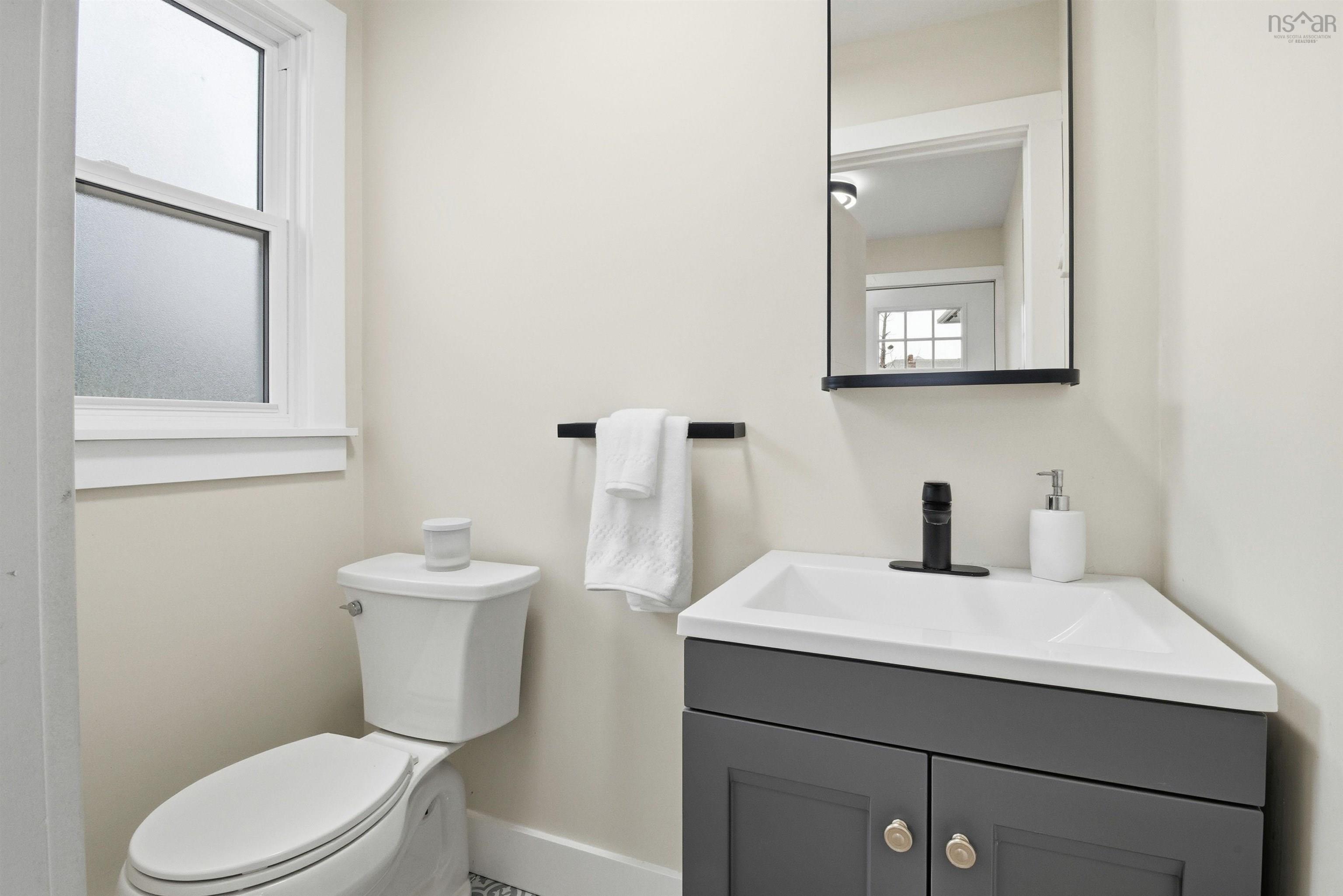 26 Downs Avenue, Halifax, NS (MLS 202529046)