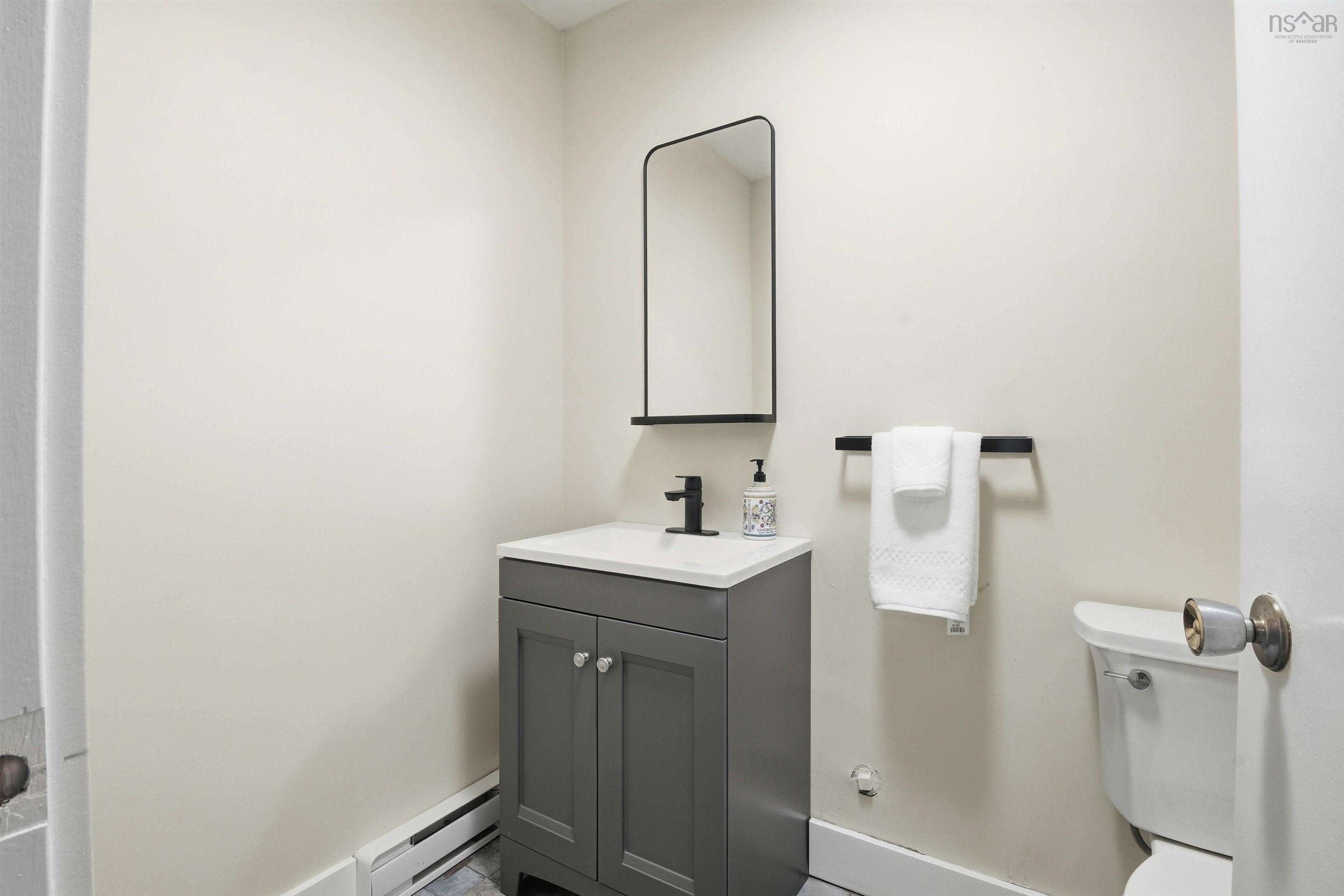 26 Downs Avenue, Halifax, NS (MLS 202529046)