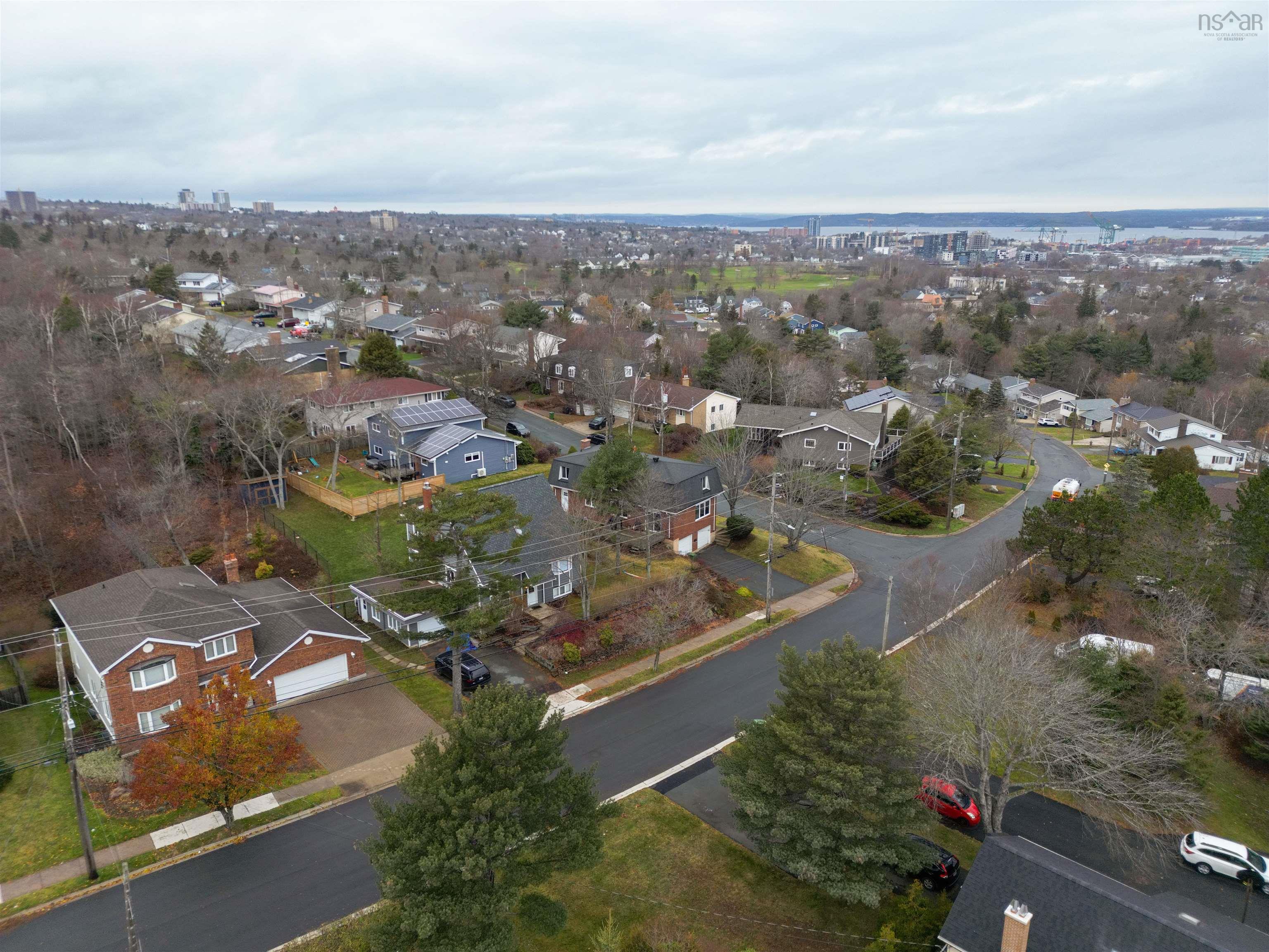 26 Downs Avenue, Halifax, NS (MLS 202529046)
