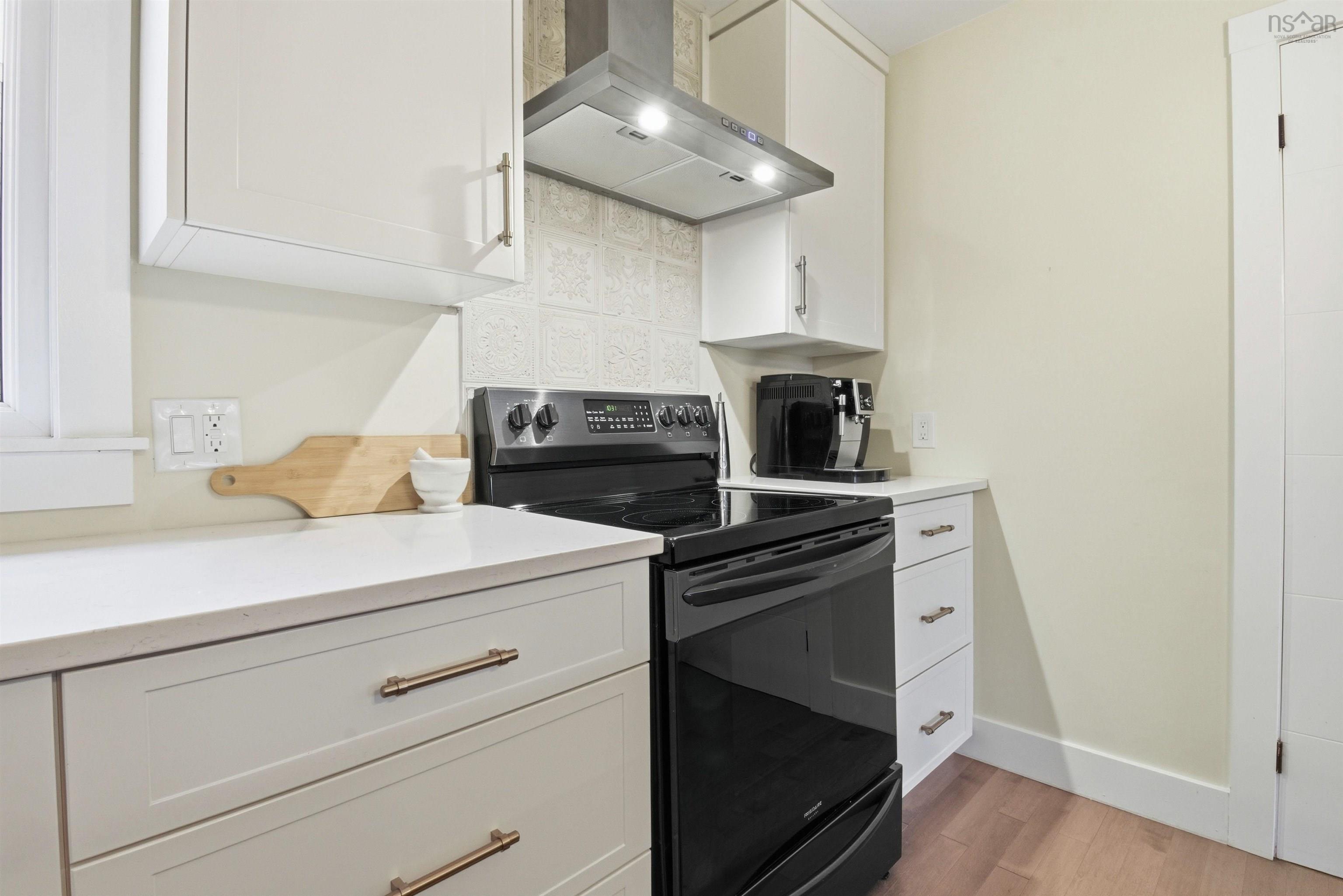 26 Downs Avenue, Halifax, NS (MLS 202529046)