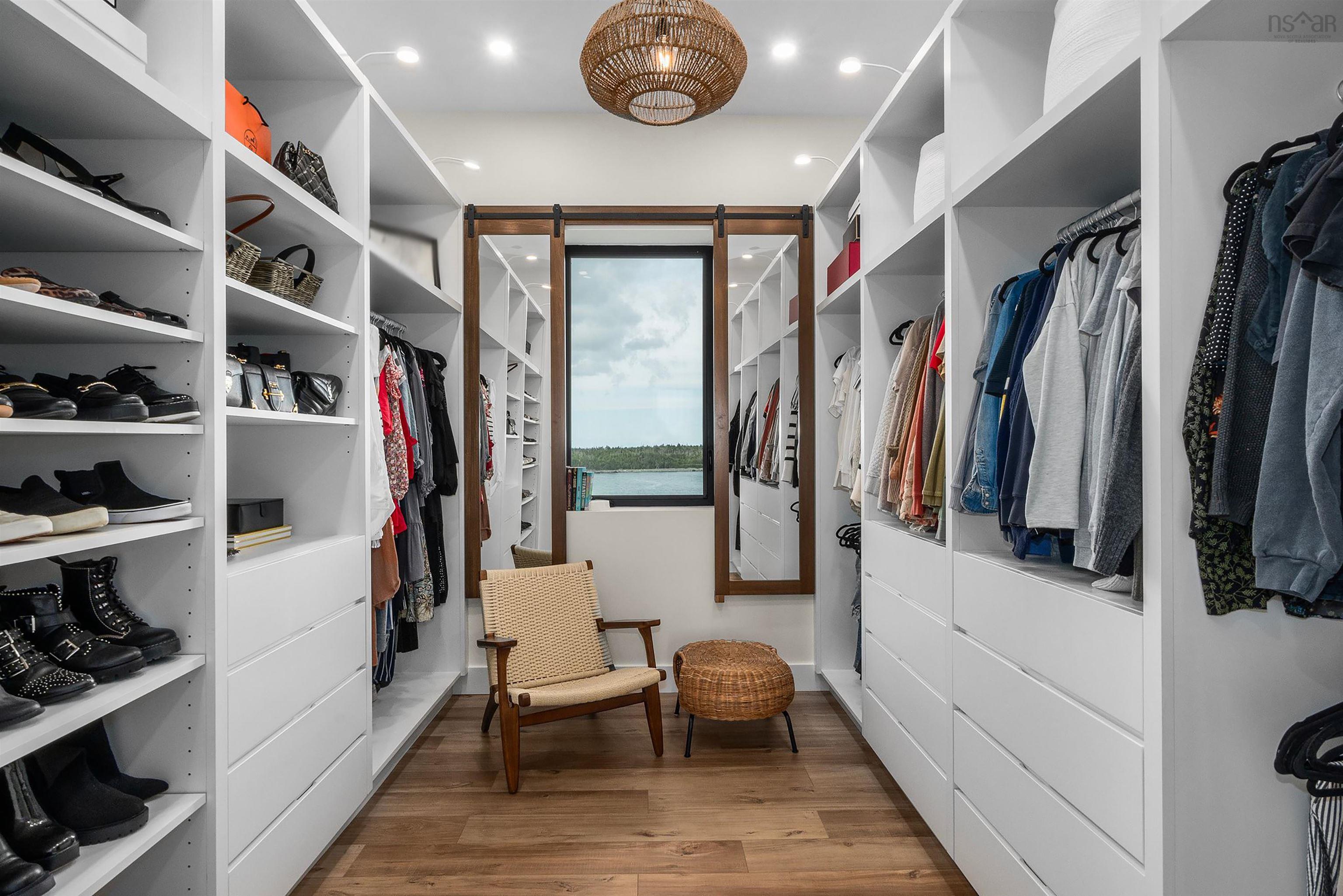 $4,400,000.00: 1766 Highway 304, Cape Forchu